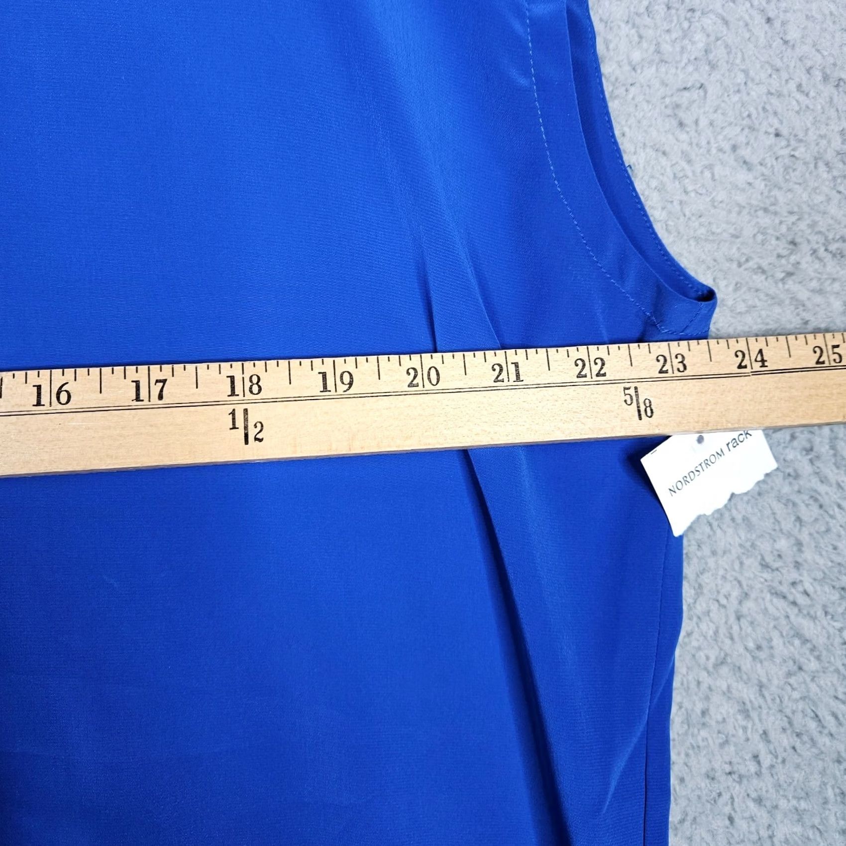 Vintage Robbi & Nikki Blouse Women’s Satin Blue Short Sleeve Round Neck Size M Regular Size M / US 6-8 / IT 42-44 - 6 Thumbnail