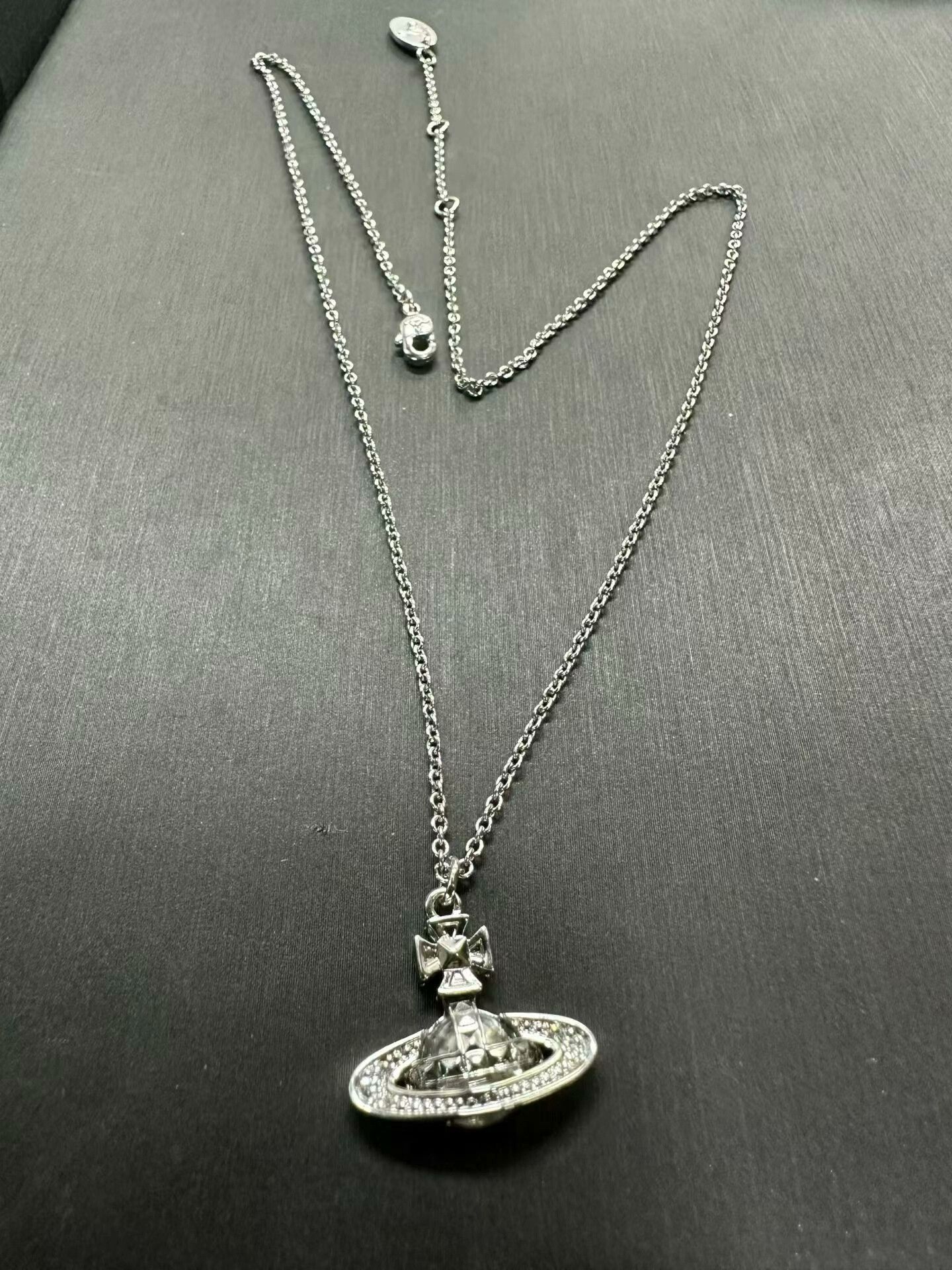 Vivienne Westwood Vivienne Westwood Saturn Necklace Size ONE SIZE - 1 Thumbnail