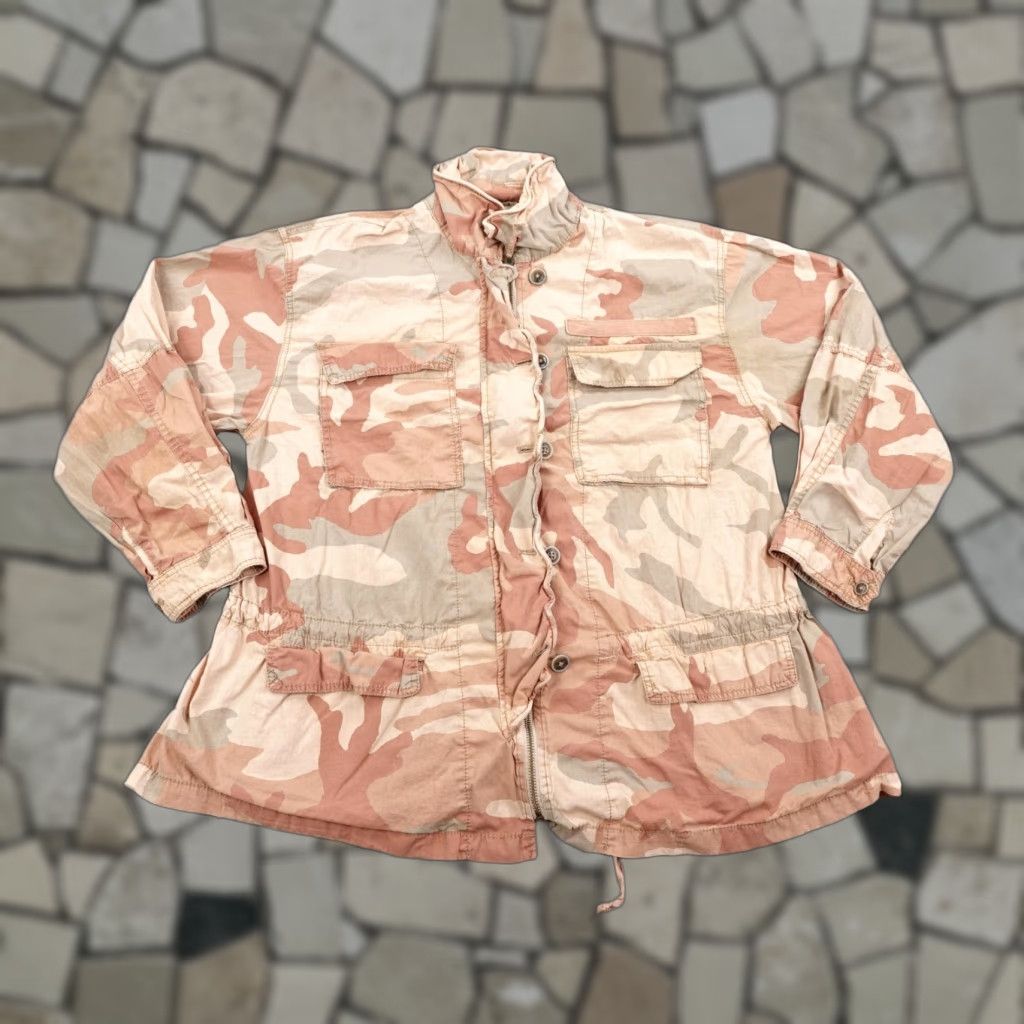 Free People **Lead The Way Military Jacket Womens Large Desert Camo** User: Lead The Way Military Jacket Womens Large Desert Camo Size L / US 10 / IT 46 - 1 Thumbnail