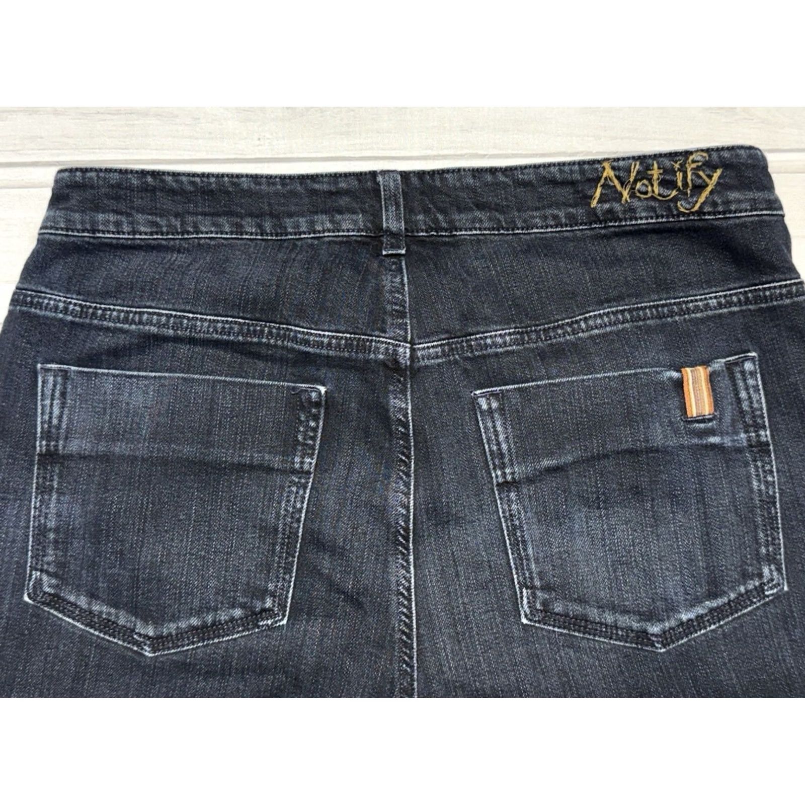 Vintage Notify Jeans Mens 34x32 Blue Denim Straight Leg Jeans Made in Italy Size 34 Regular Inseam 32 Navy Blue Logo Zipper Rise Mid 8.5-10.5"} Size 24" / US 00 / IT 34 - 2 Thumbnail