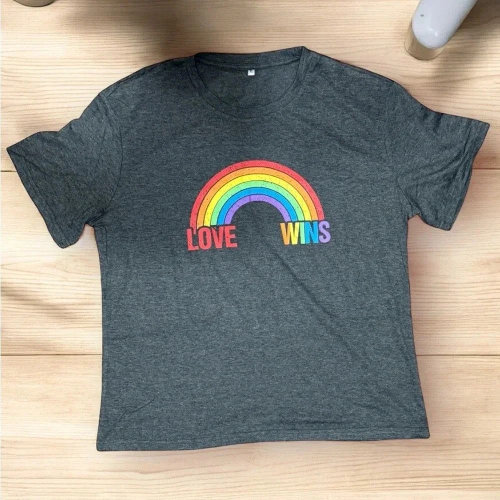 Other Shirts for Women Rainbow Graphic Size XL / US 12-14 / IT 48-50 - 1 Thumbnail