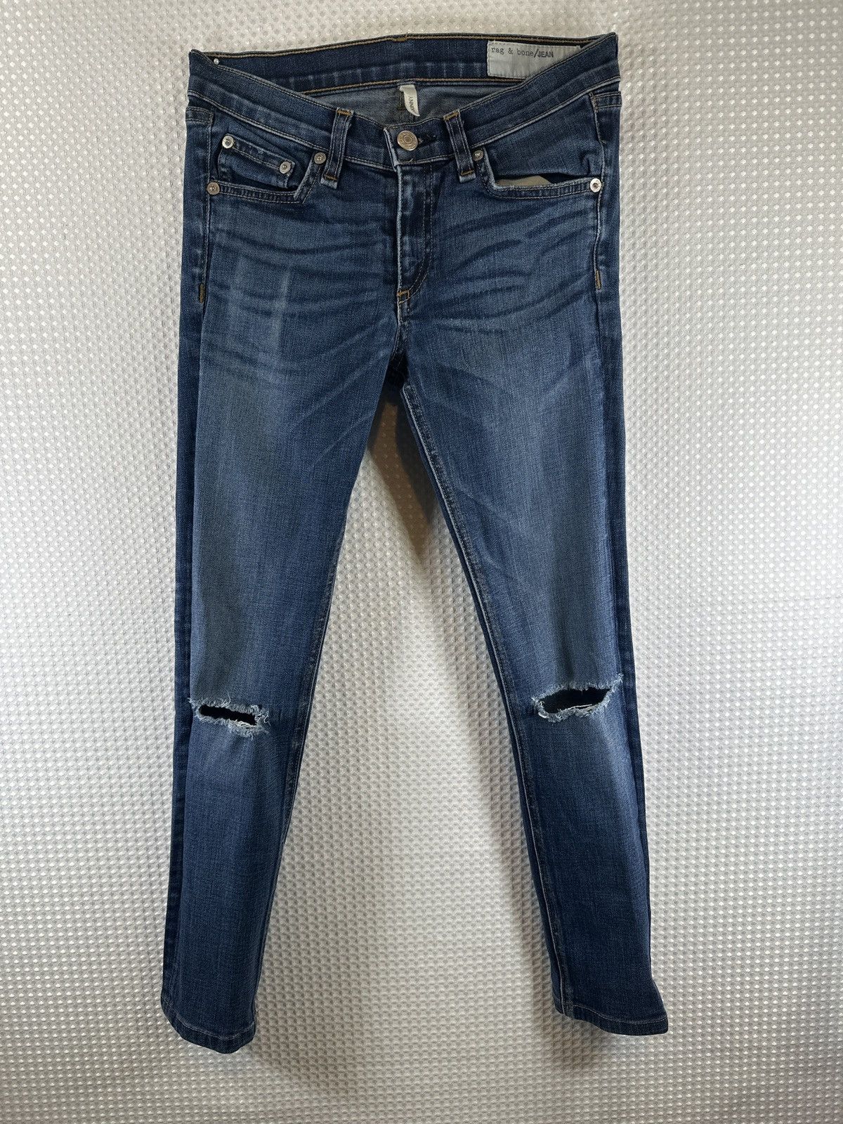 Rag & Bone Rag Cate Ripped Frayed Ankle Skinny Jean Size 26" / US 2 / IT 38 - 3 Thumbnail