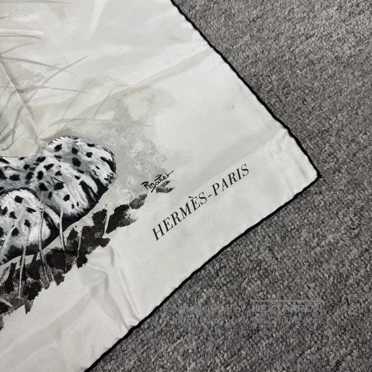 Hermes Hermes Panthera Pardus leopard pattern Silk square scarf| Size ONE SIZE - 3 Thumbnail