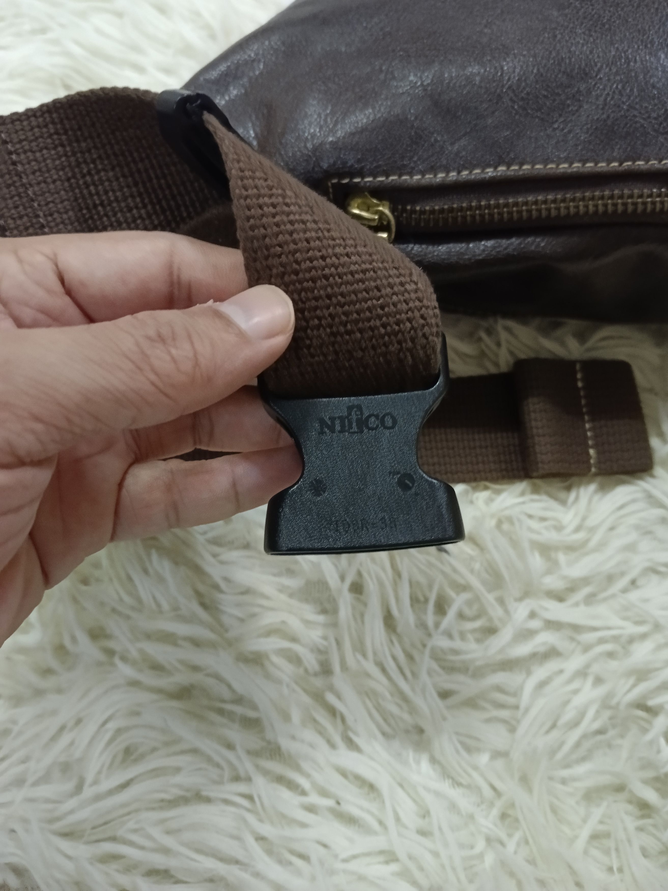 Leather CRAFTMANSHIP LEATHER POUCH/CROSSBODY Size ONE SIZE - 6 Thumbnail