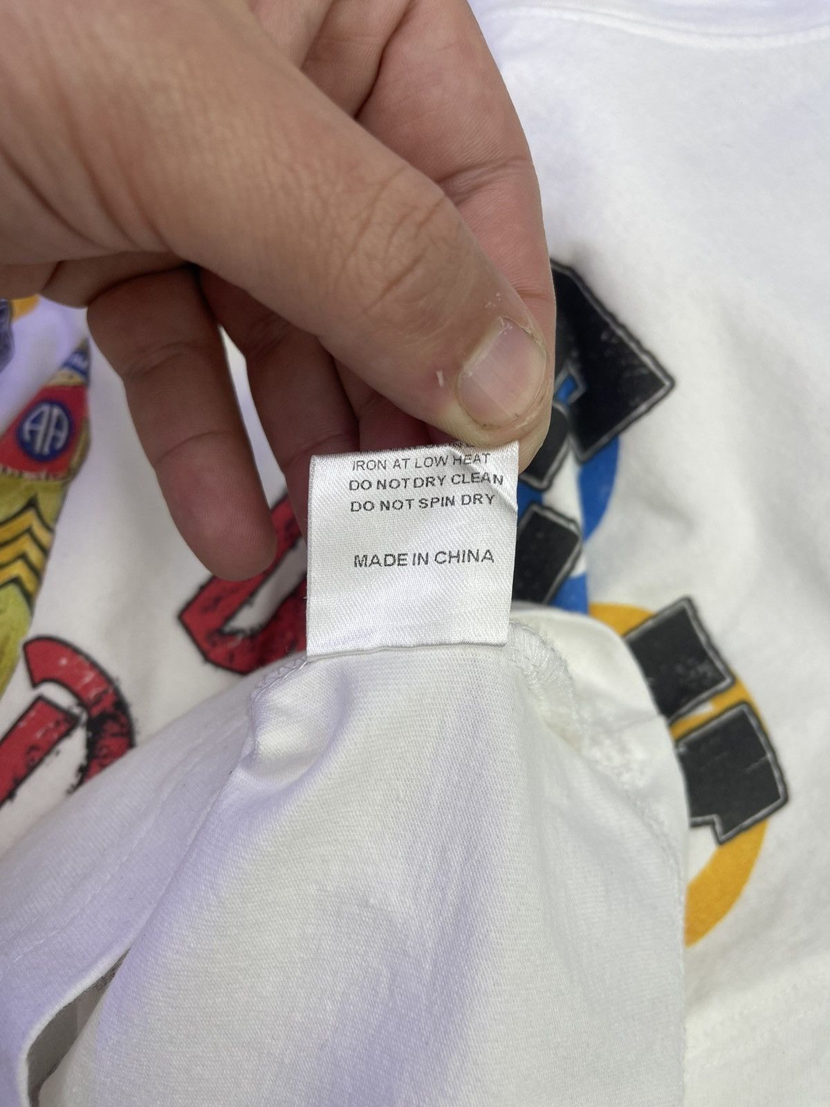Vale Vale lives warzone tee white Size US L / EU 52-54 / 3 - 6 Thumbnail