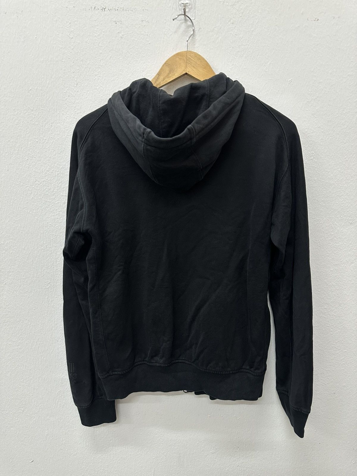 Y-3 Y-3 Yohji Yamamoto Logo Hoodies in Black Size US M / EU 48-50 / 2 - 4 Thumbnail