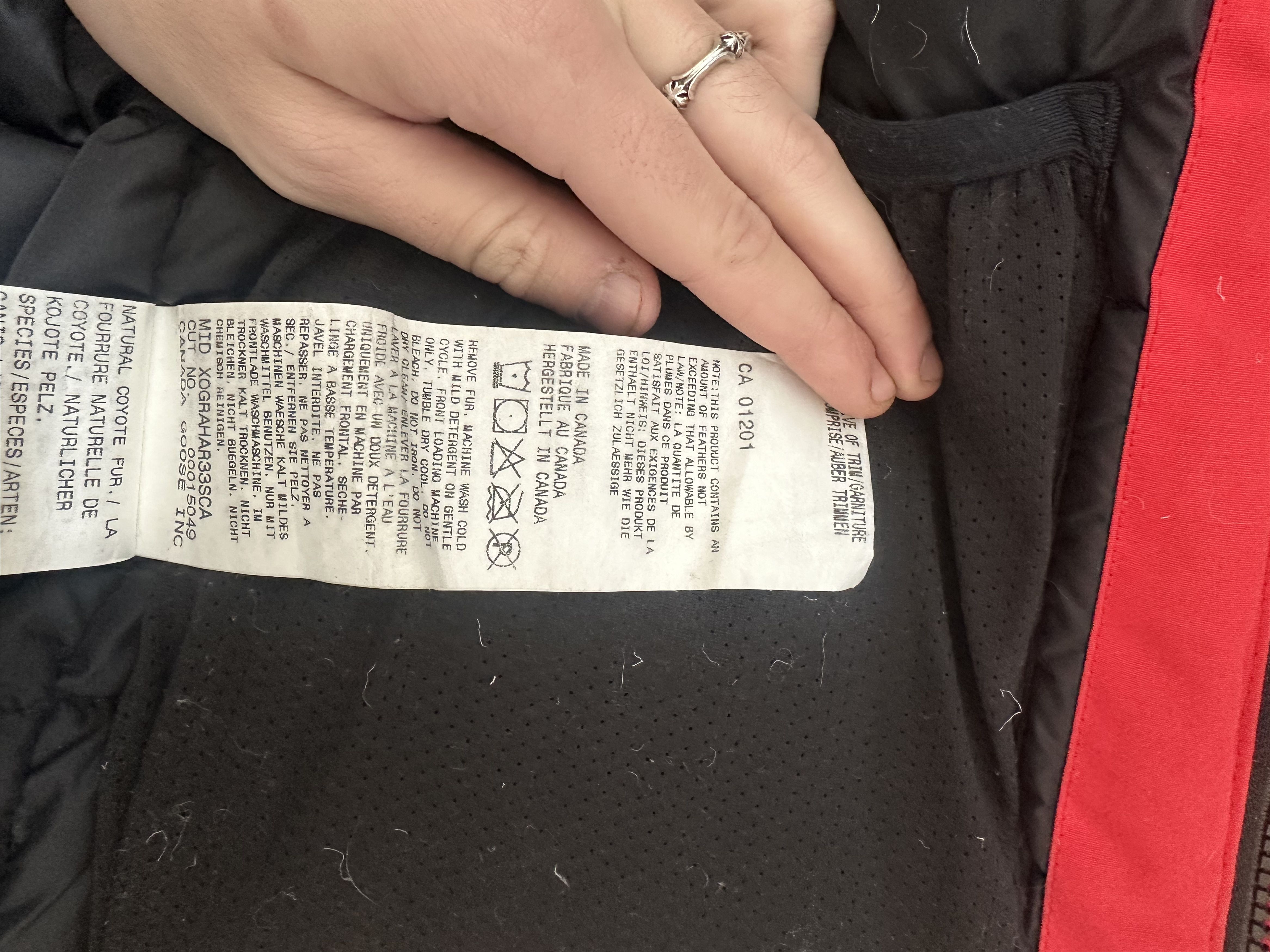 Canada Goose Canada Goose Youth Logan Parka M/M (10–12). Size US M / EU 48-50 / 2 - 8 Thumbnail