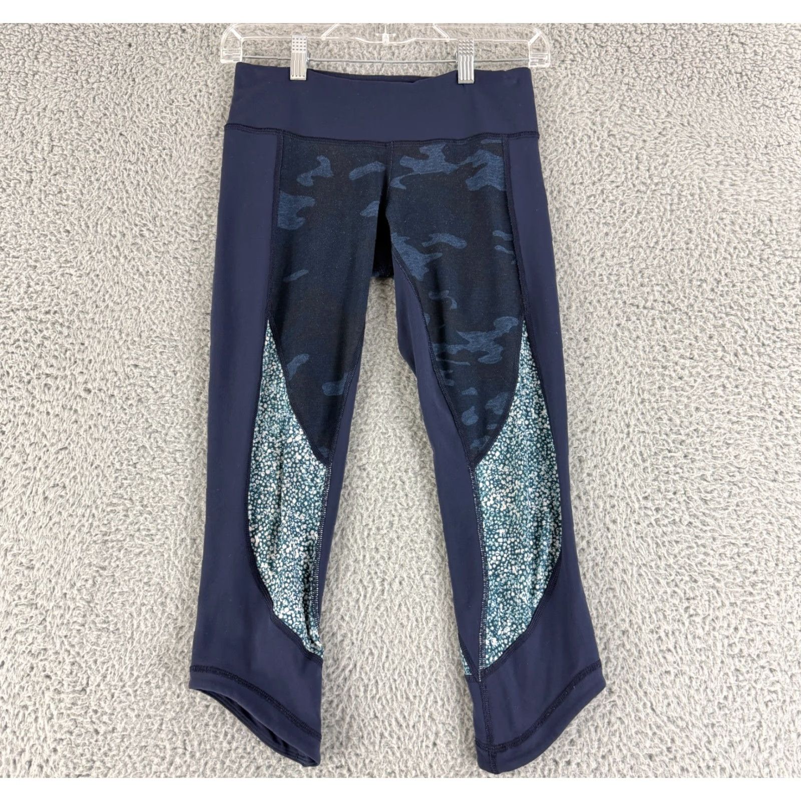 Lululemon Lululemon Wunder Under Crop Leggings Womens Size 4 Blue Camo Pull On Yoga Gym Size 27" / US 4 / IT 40 - 2 Thumbnail