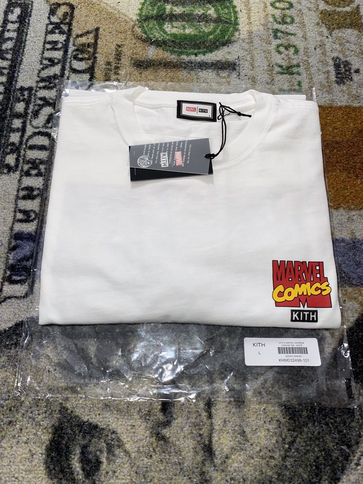 Kith × Marvel Comics × Vintage Kith x Marvel Universe Vintage Tee Size US L / EU 52-54 / 3 - 4 Thumbnail