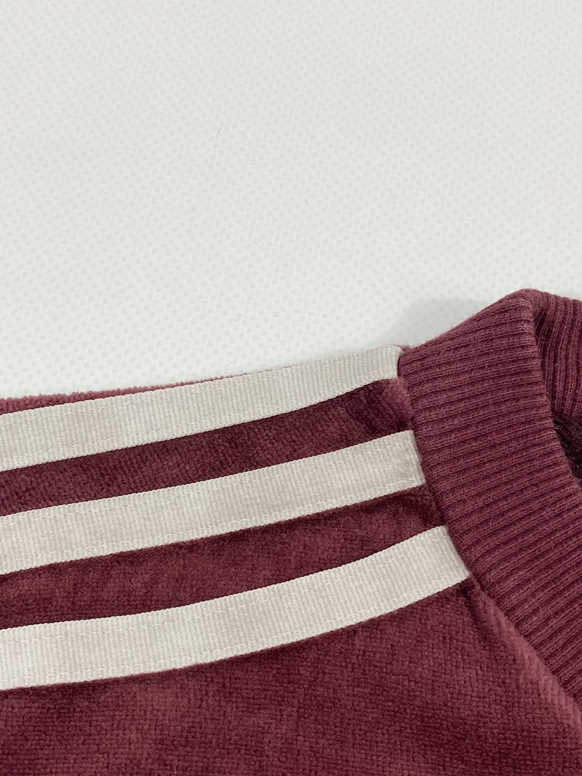 Adidas 🔥LASTDROP🔥 Adidas Velour Trefoil Bordeaux Stripes Sweatshirt Size XS / US 0-2 / IT 36-38 - 7 Thumbnail