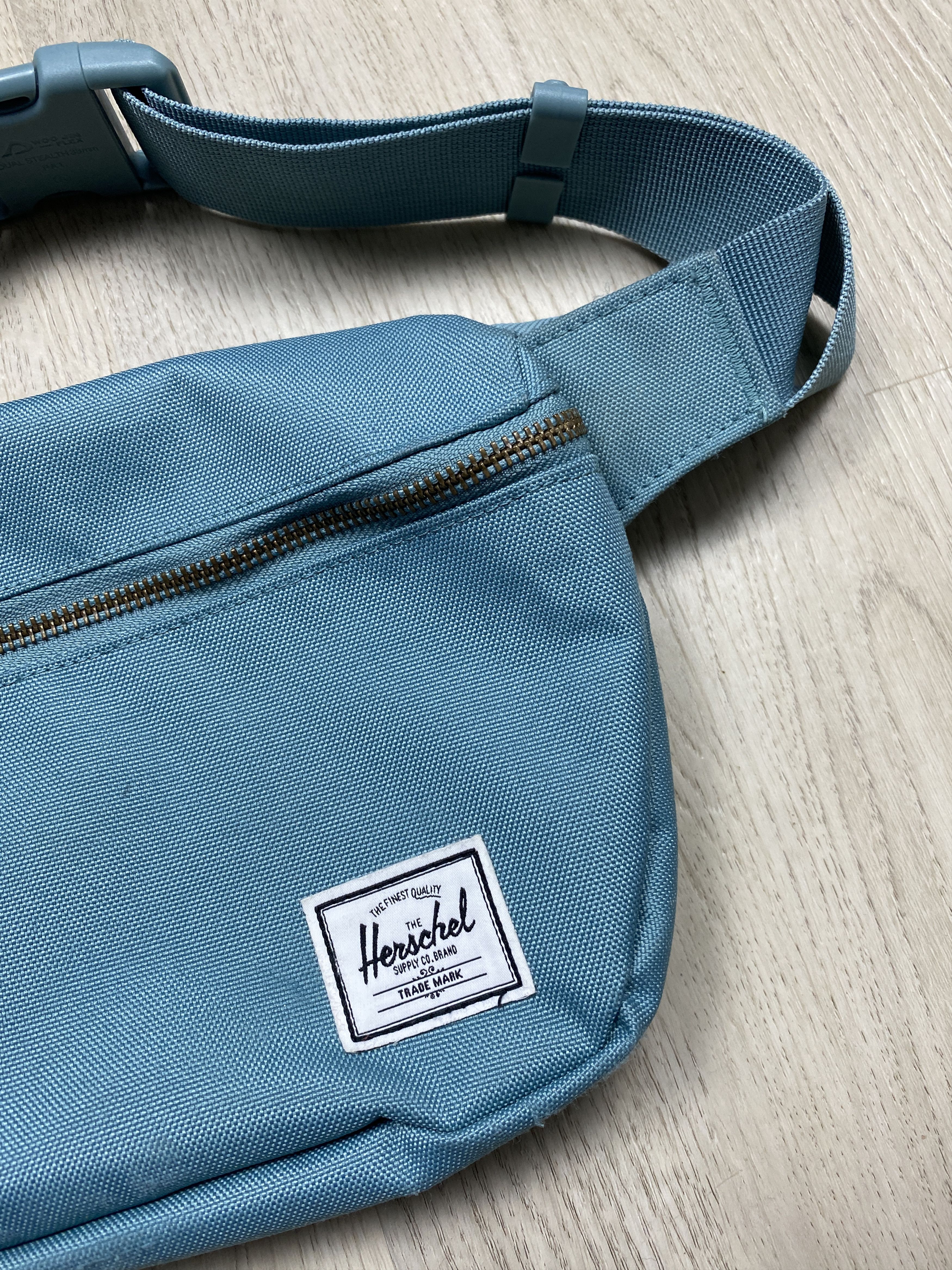 Herschel Supply Co. Herschel Supply Co. Vintage Mens Belt Bag Size ONE SIZE - 2 Thumbnail