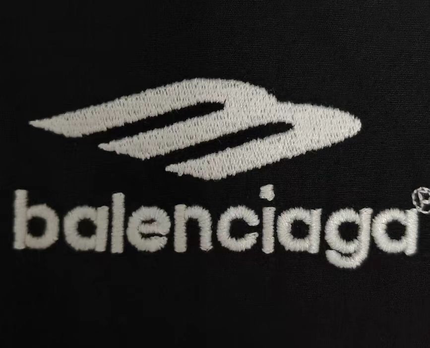 Balenciaga Balenciaga 23ss Sports 3Bsports Color blocked 2412-Nextarrow Size US M / EU 48-50 / 2 - 3 Thumbnail