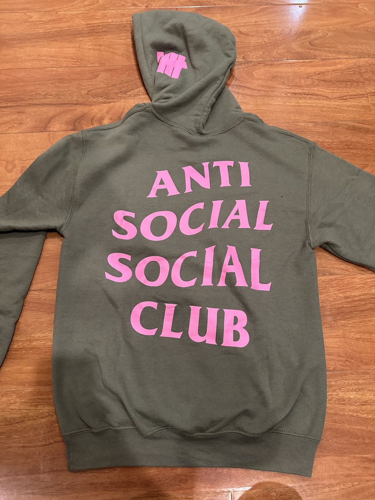 Anti Social Social Club × Undefeated Anti Social Social Club Undefeated Hoodie - Green Size US S / EU 44-46 / 1 - 2 Thumbnail