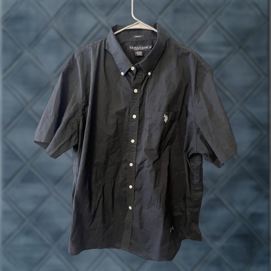 U.S. Polo Assn. U.S. Polo Assn. Black Short Sleeve Button-Up Shirt Men’s Point Collar XXL Size Regular 2XL Casual Houndstooth Button-Up Size US XXL / EU 58 / 5 - 1 Thumbnail