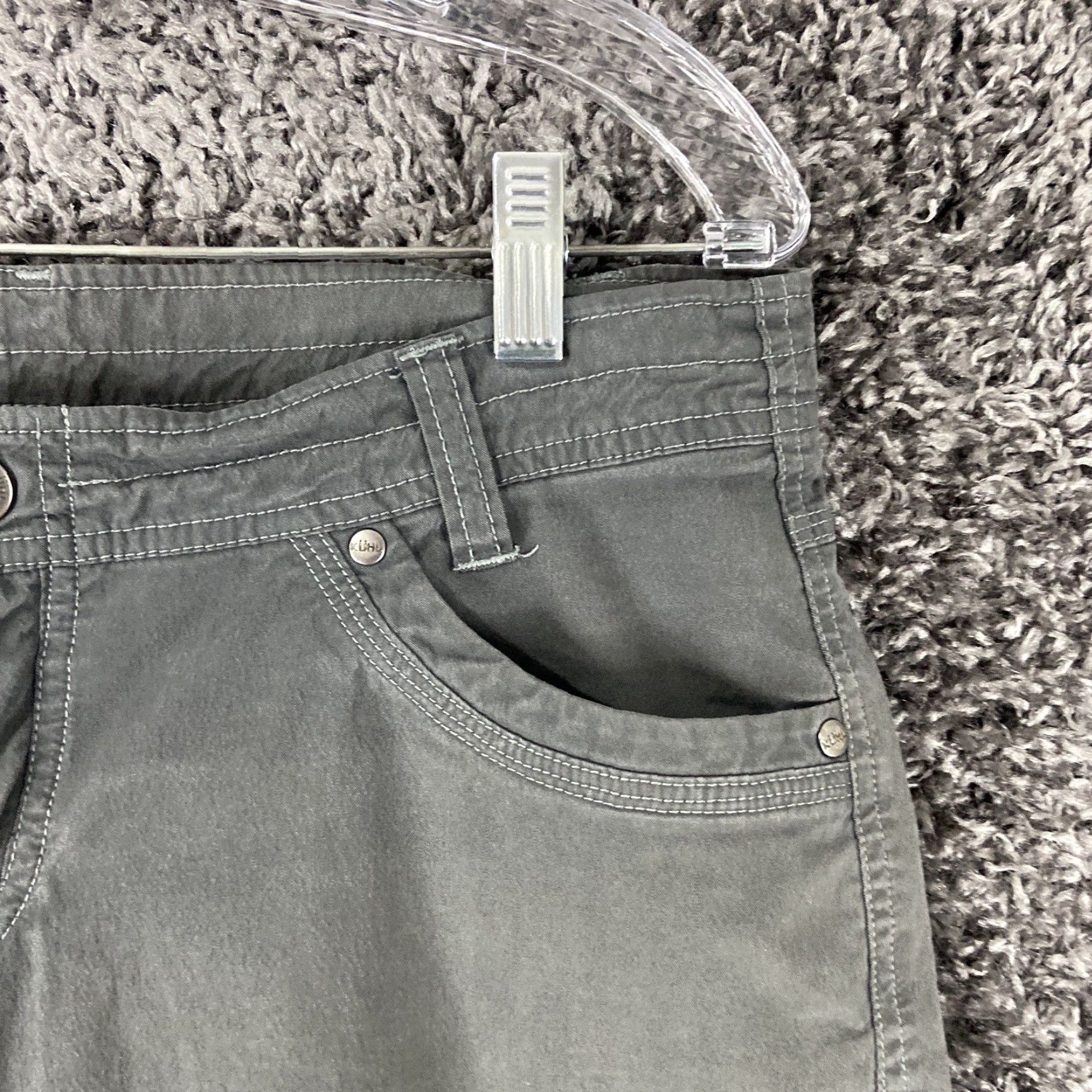 Vintage VINTAGE Kuhl Women's Bermuda Shorts Size 12 Gray Casual Summer Size 34" / US 12 / IT 48 - 3 Thumbnail