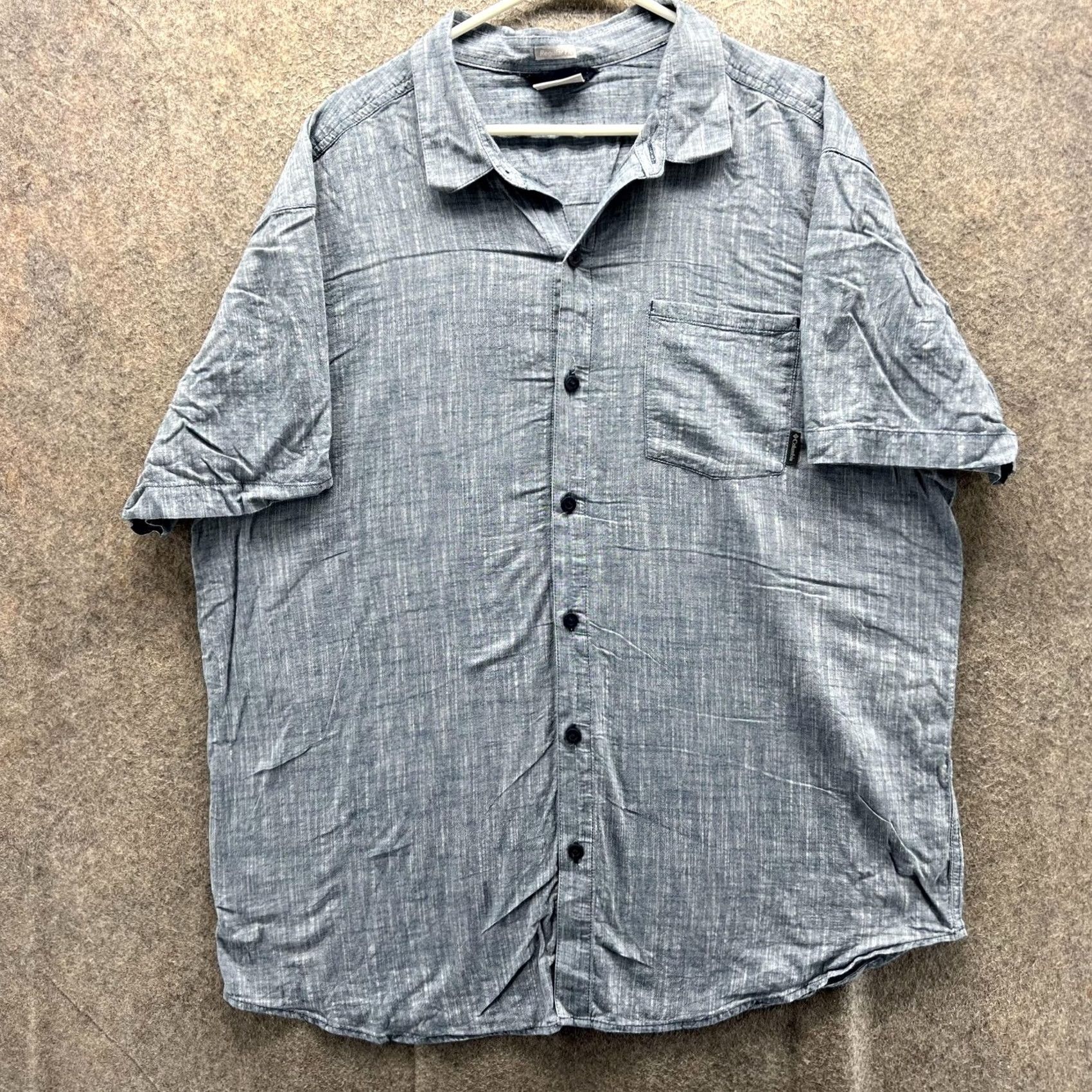 Vintage Columbia Shirt Mens XL Blue Chambray Short Sleeve Button Front Casual Woven Size US XL / EU 56 / 4 - 2 Thumbnail