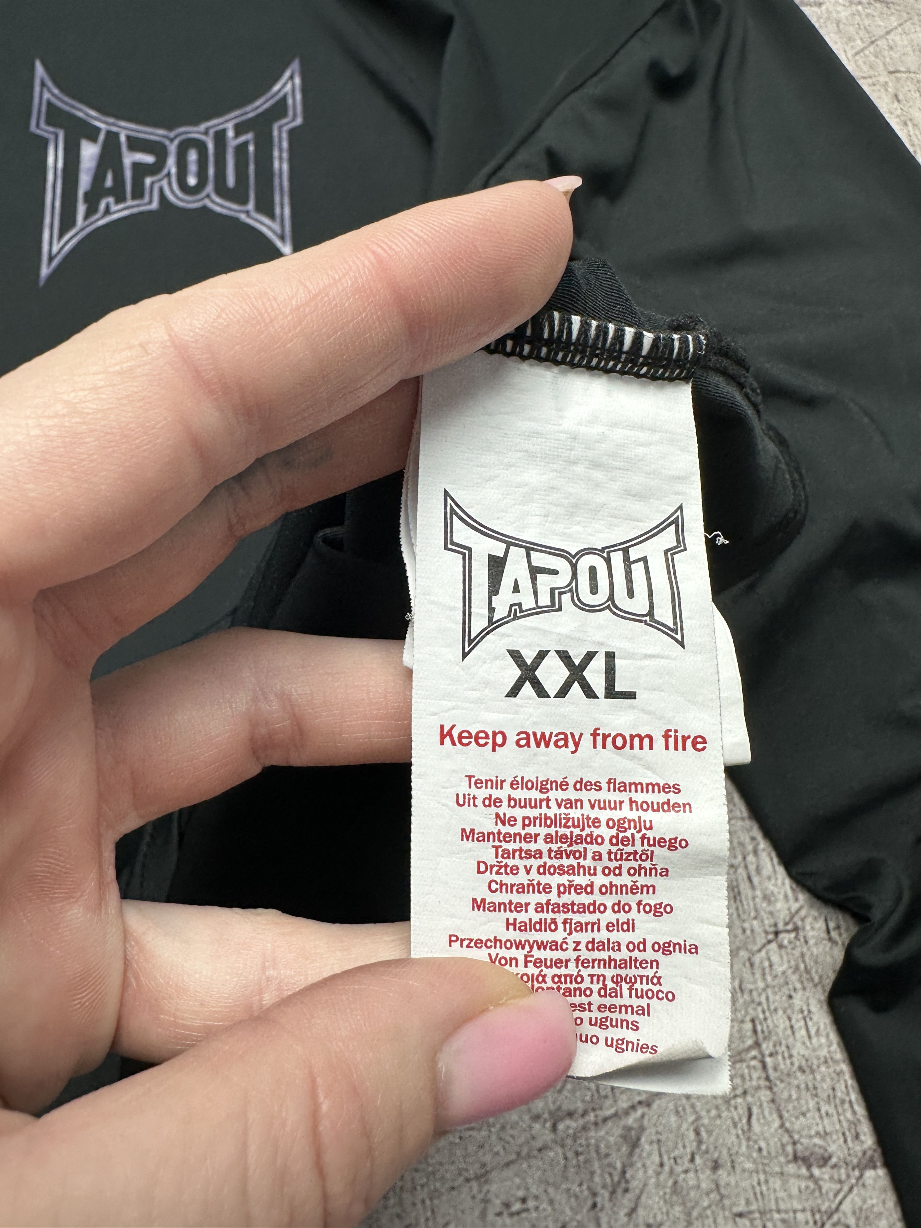Tapout Tapout Mens Compression Rash Guard Jersey Size US XXL / EU 58 / 5 - 6 Thumbnail