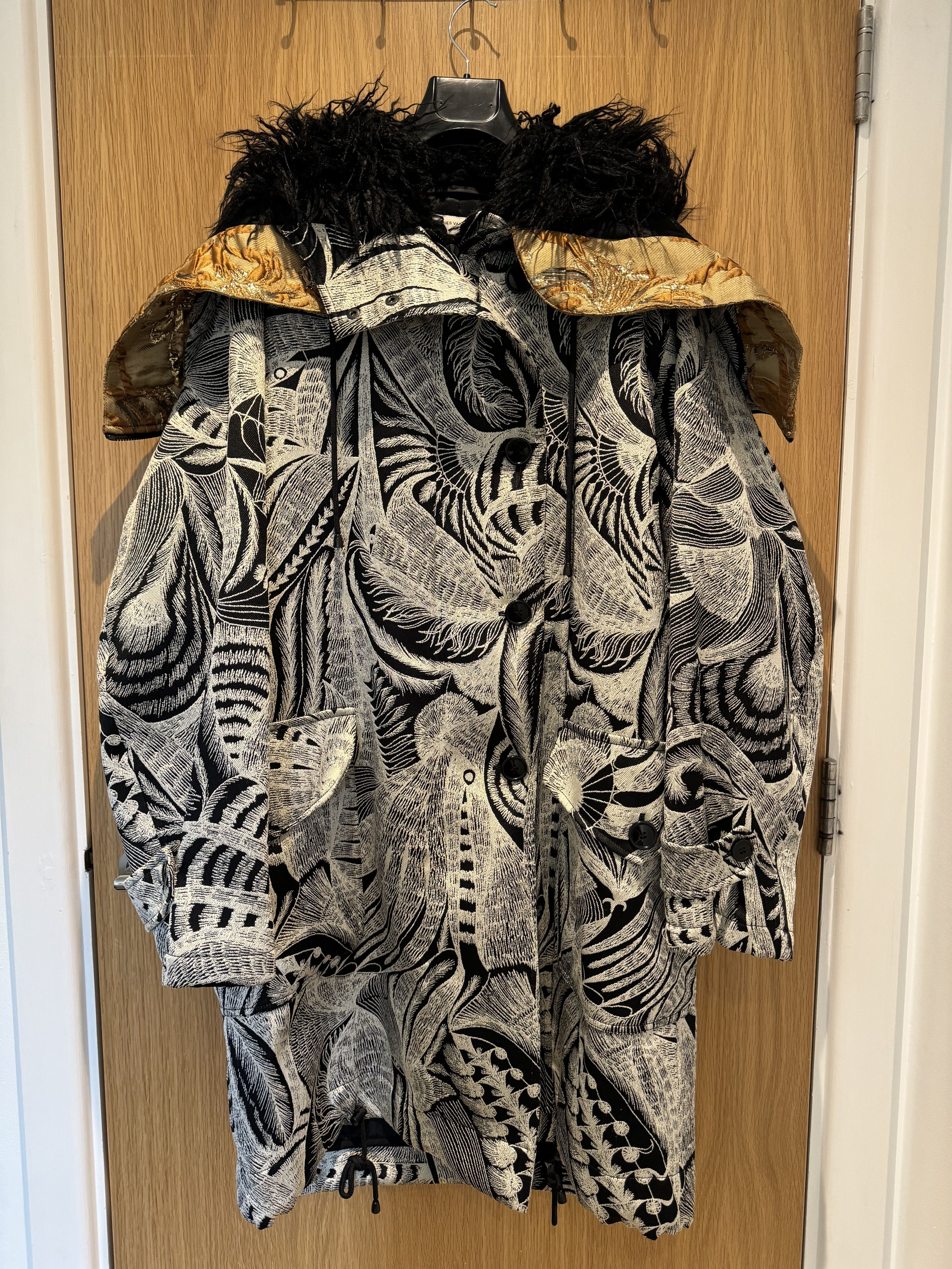 Dries Van Noten Fur Trimmed Jacquard Padded Parka Size L / US 10 / IT 46 - 1 Thumbnail