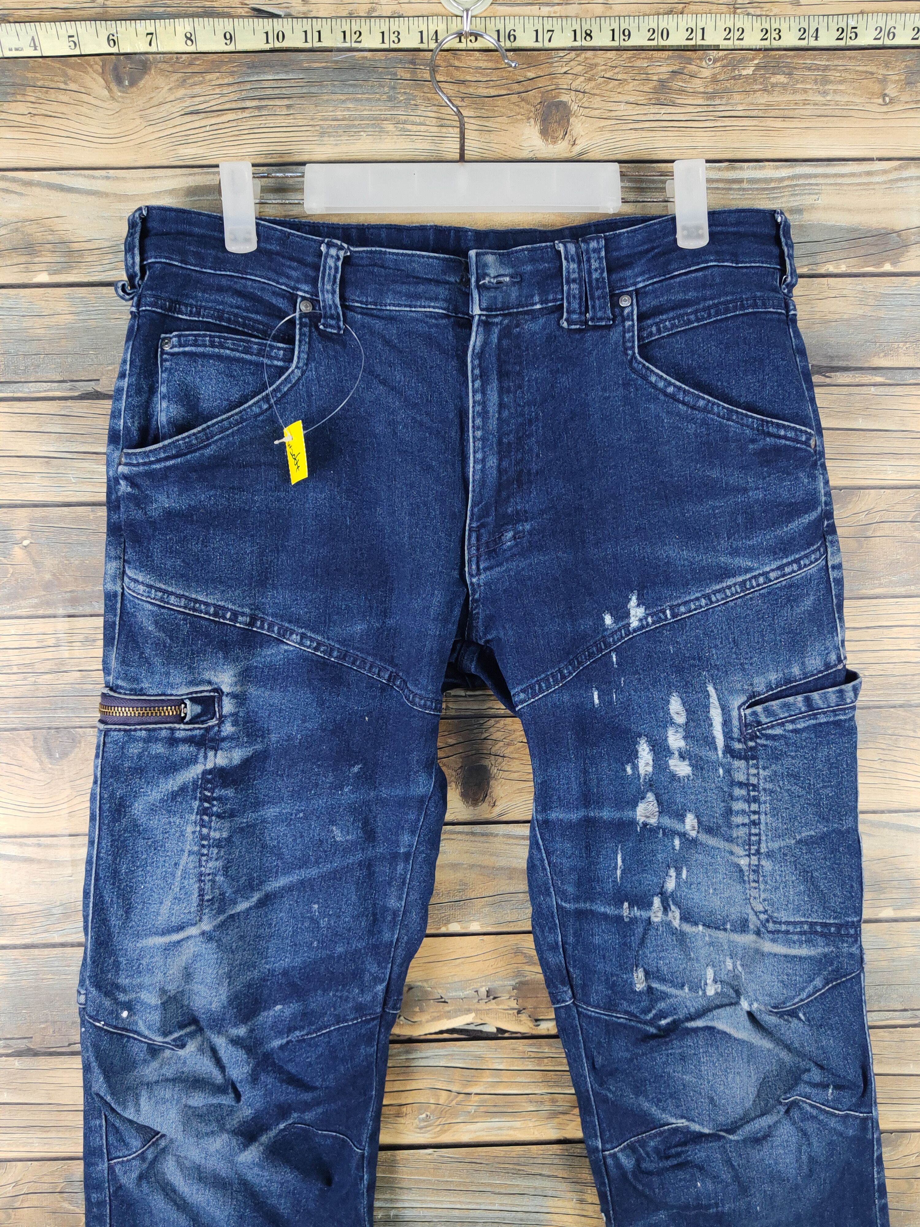 Japanese Brand FieldCore Dark Blue Distressed Ripped denim Jeans #W2064 Size US 32 / EU 48 - 2 Thumbnail