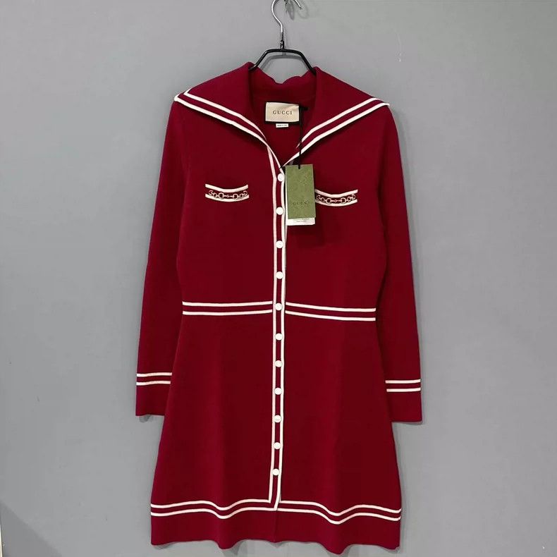 Gucci Red Wool Knitted Dress with Button Detail - dmc Size 36" / US 14 / IT 50 - 1 Thumbnail