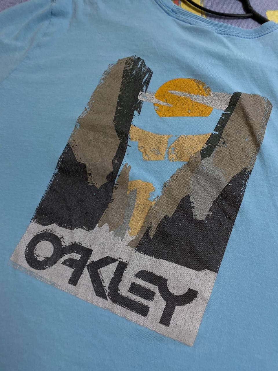 Oakley Crazy Vintage Oakley T shirt Tee Size US XL / EU 56 / 4 - 15 Thumbnail