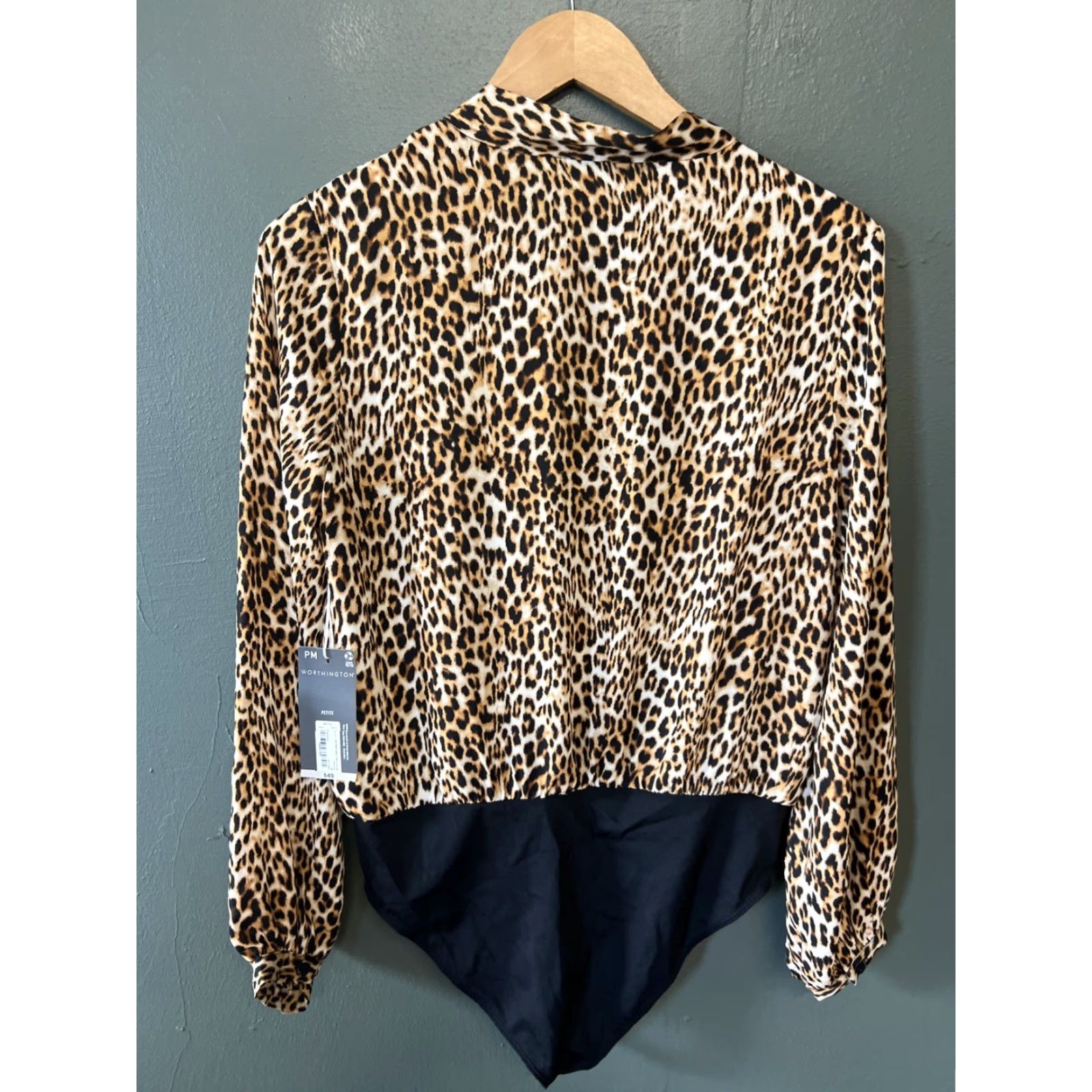 Worthington VINTAGE Worthington Womens Bodysuit Leopard Cheetah Print Sleeveless V-Neck Petite Medium Black Polyester Blend Modern Look Size M / US 6-8 / IT 42-44 - 3 Thumbnail