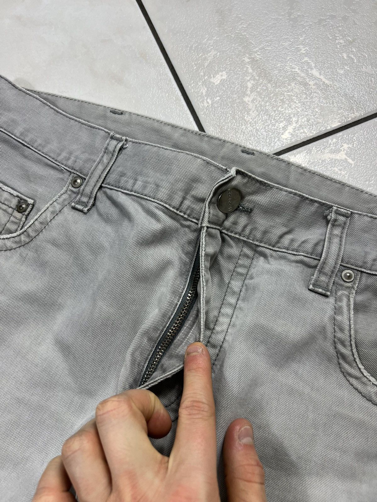 Carhartt Vintage Carhartt slim pant regular washed leather trousers Size US 30 / EU 46 - 11 Thumbnail