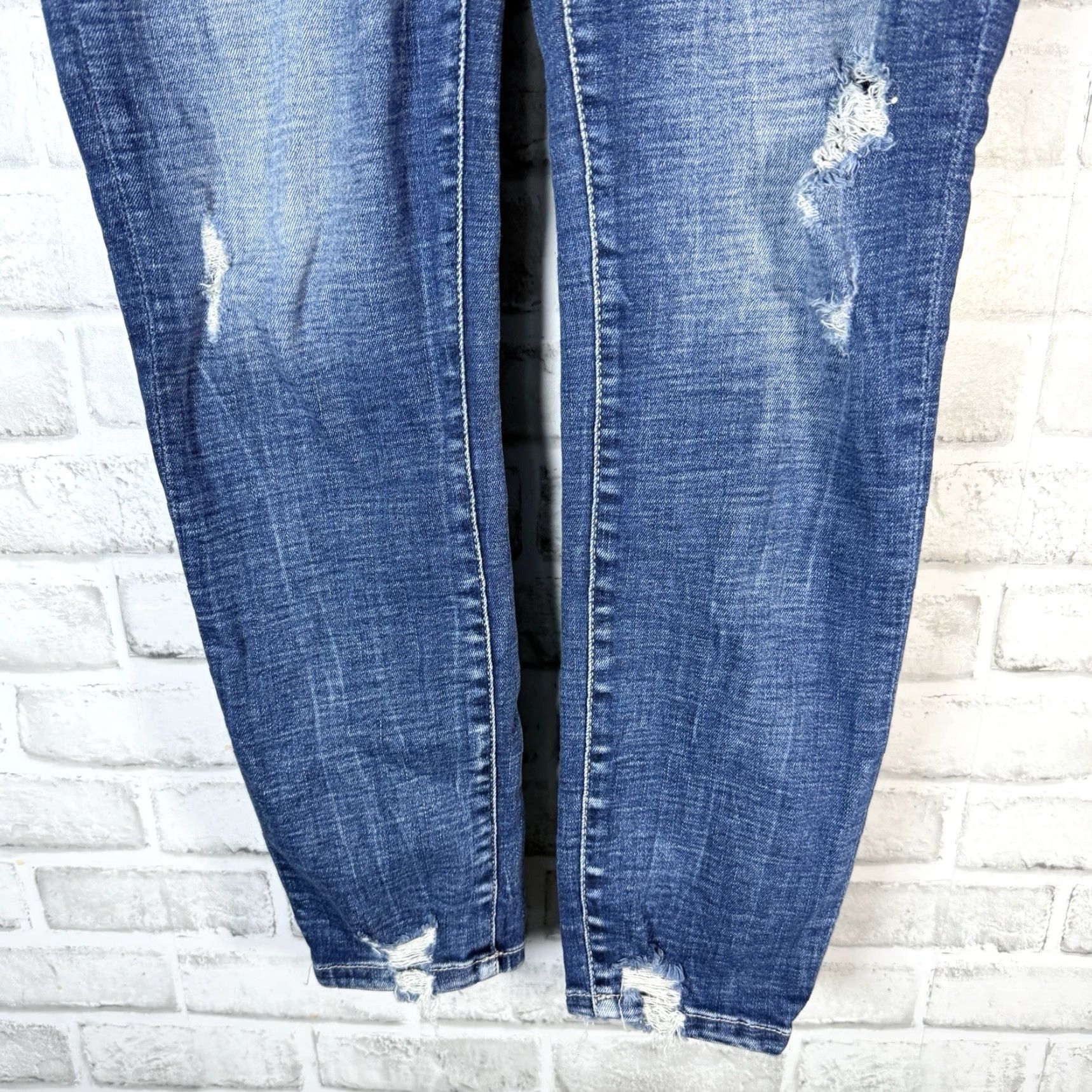 Vintage Buckle Stella Jeans Women Slim Distressed Low Rise Ankle 29x27 Blue Size 29" - 3 Thumbnail