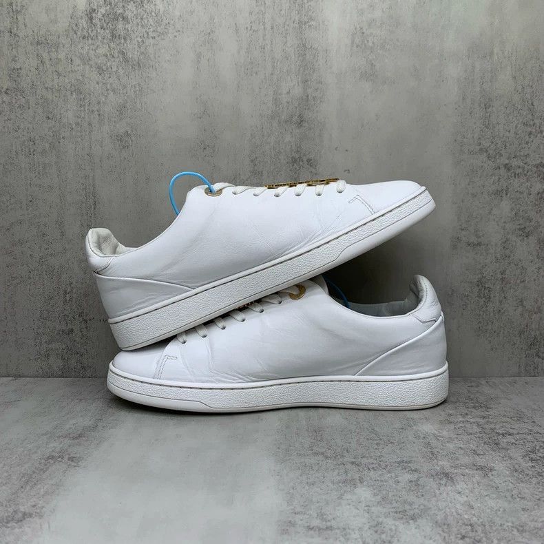 Louis Vuitton White Cat Badge Sneakers Size 37-2506 Size US 7 / EU 40 - 3 Thumbnail