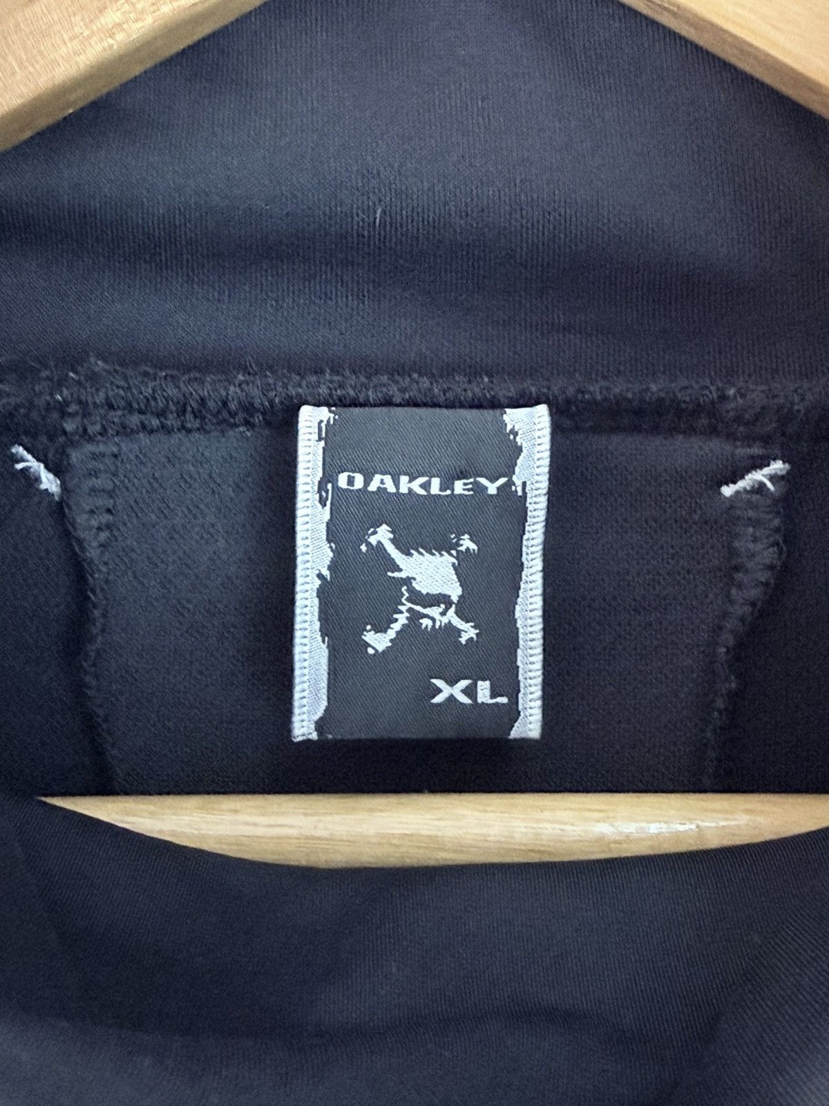 Oakley Oakley Y2K Gorpcore Style Turtleneck. Size US XL / EU 56 / 4 - 5 Thumbnail