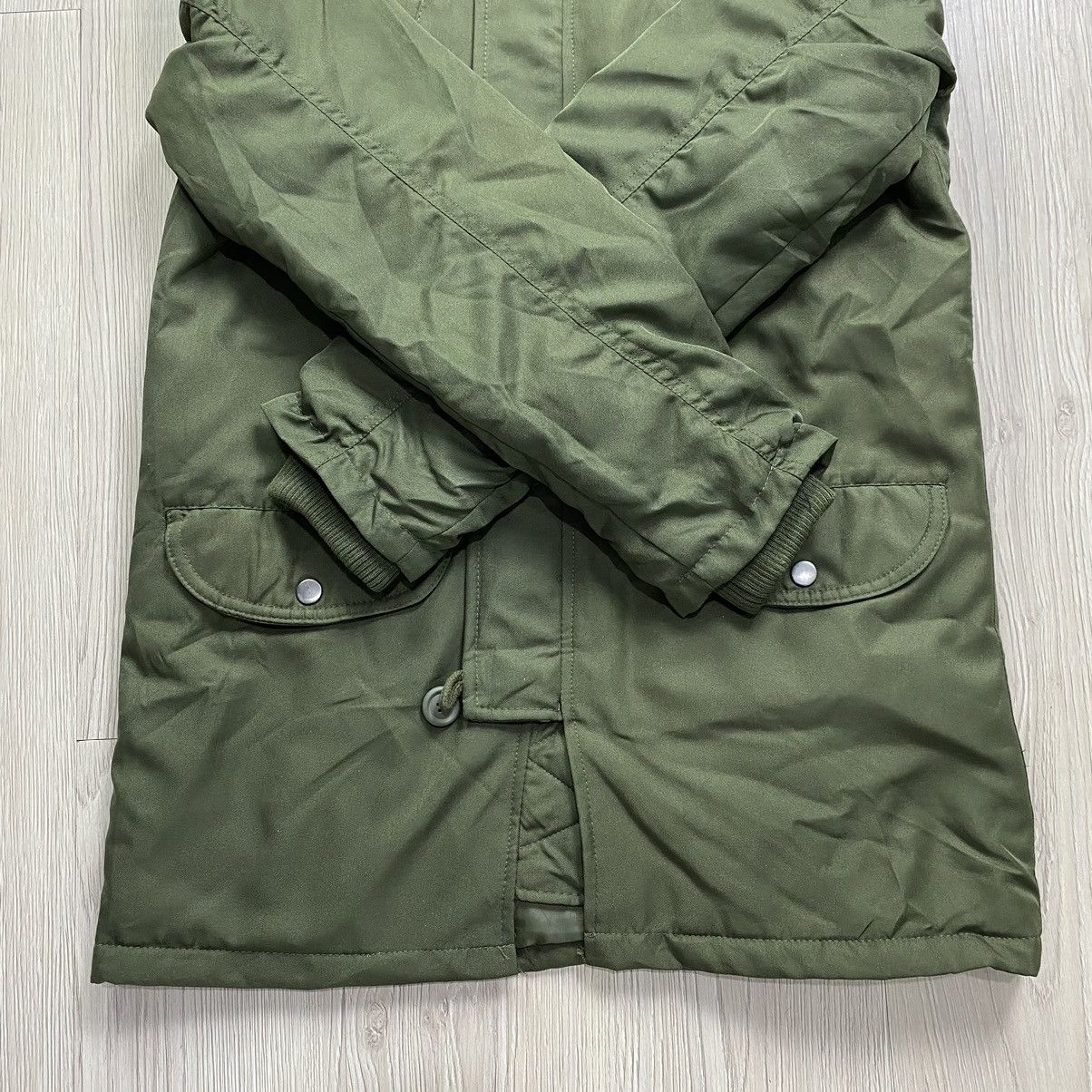If Six Was Nine × Japanese Brand × Le Grande Bleu (L.G.B.) 2000s Spiral News Faux Fur G.O.A Quilted jacket Size US M / EU 48-50 / 2 - 4 Thumbnail