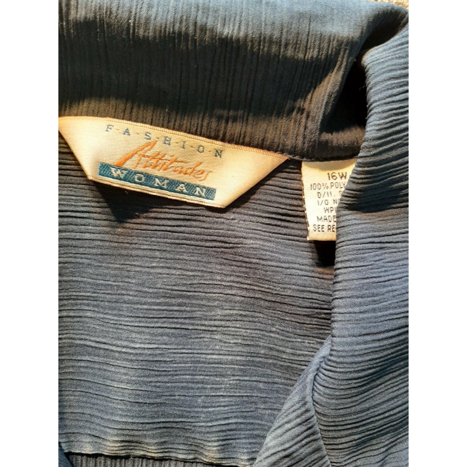 Vintage Fashion Attitudes Woman Blouse Short Sleeve Size 16W Blue Ruffled Pocket Collar Size XXL / US 16-18 / IT 52-54 - 2 Thumbnail