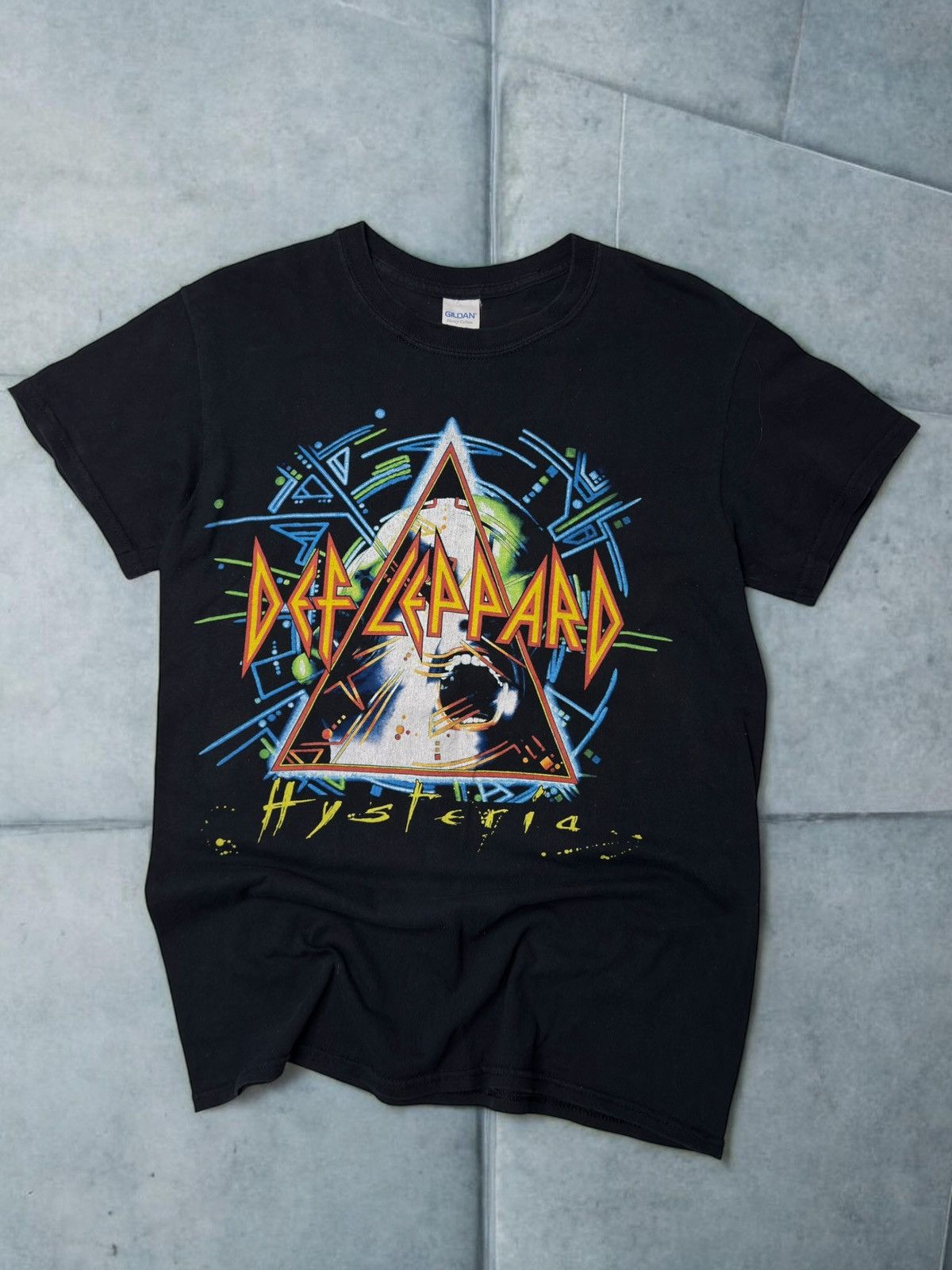 Def Leppard Def Leppard Hysteria tour 2018 tee rock metal band swag 90s Size US S / EU 44-46 / 1 - 1 Thumbnail