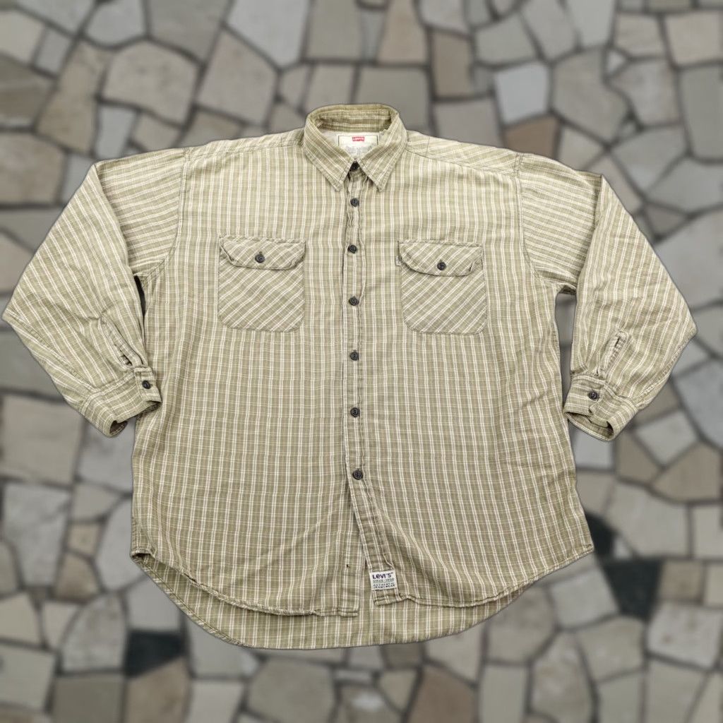 Levi's VINTAGE Levi's Shirt Mens Large Green Plaid Button-Up Dual Pocket 90s Silver Tab Size US L / EU 52-54 / 3 - 1 Thumbnail