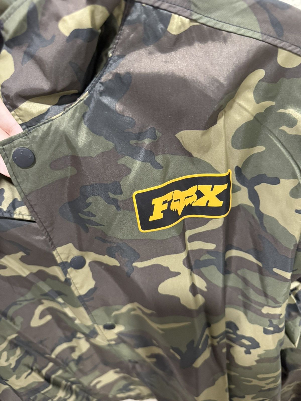 Fox Racing Camo Fox Windbreaker Size US L / EU 52-54 / 3 - 4 Thumbnail