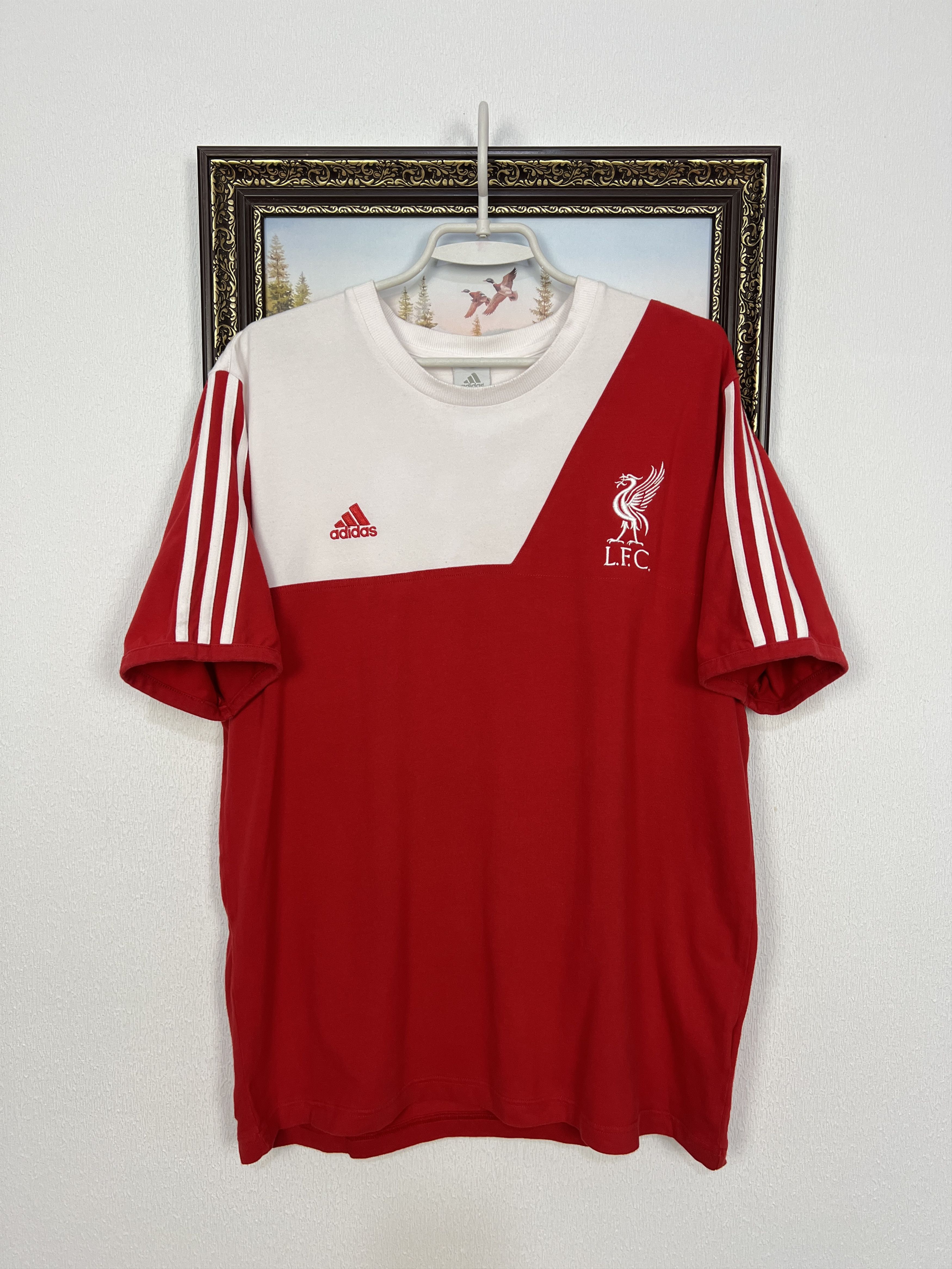 Adidas Vintage Adidas Liverpool Football Train Shirt Soccer Jersey Size US L / EU 52-54 / 3 - 1 Thumbnail