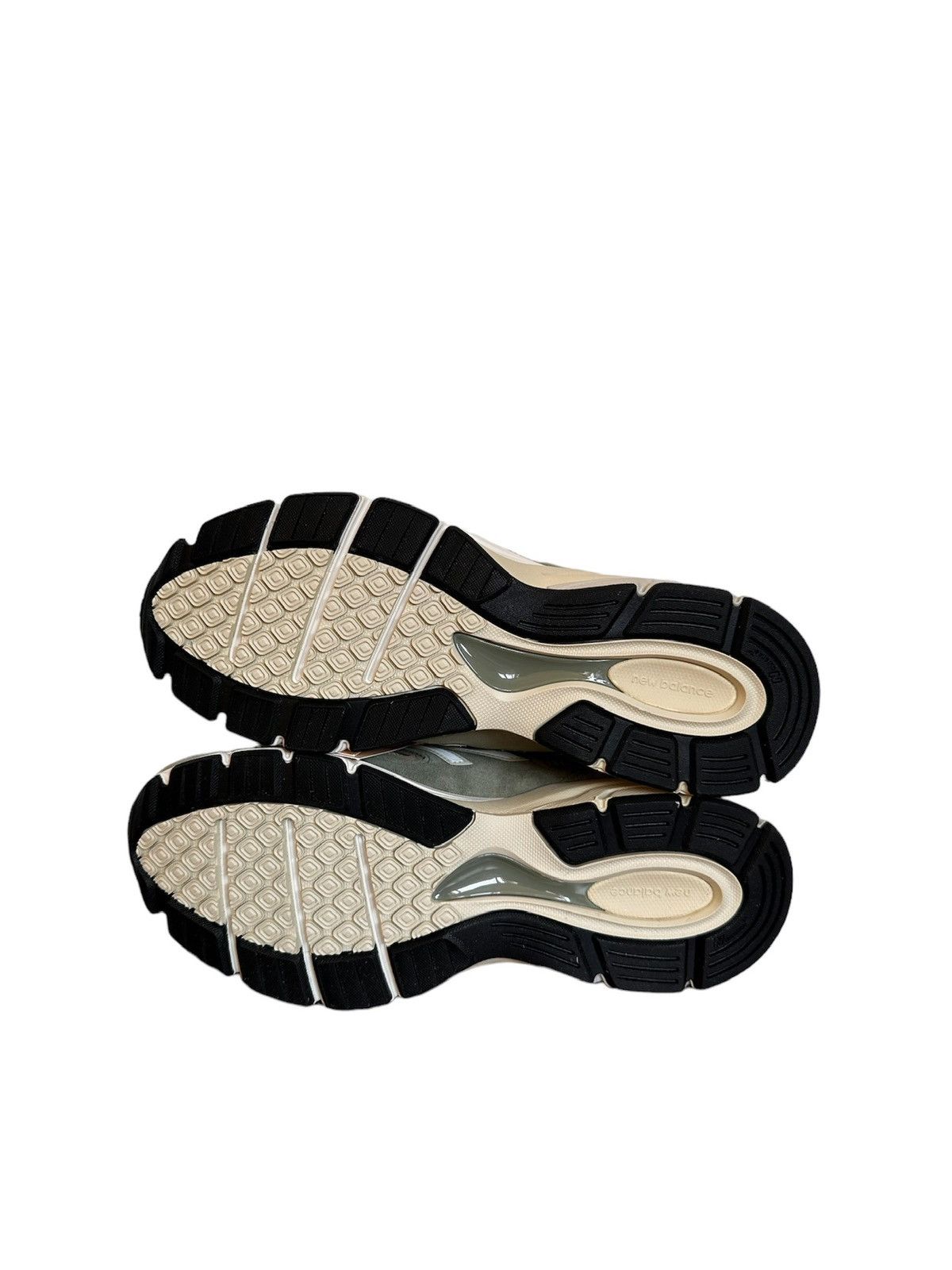 New Balance New Balance 990v4 MiUSA Teddy Santis Olive Incense Size US 8.5 / EU 41-42 - 6 Thumbnail