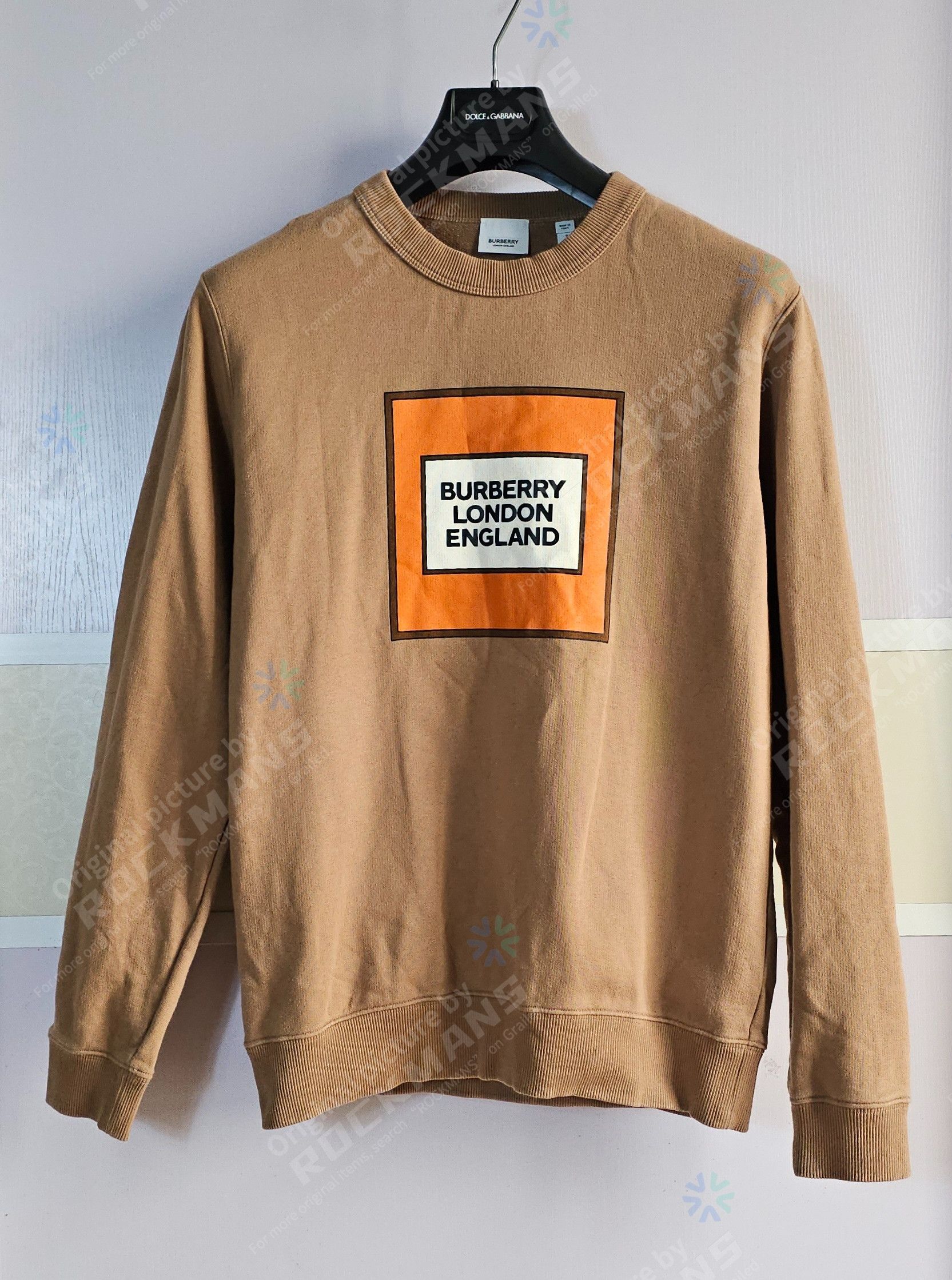 Burberry Burberry Nut Brown Letter Printed Crewneck Size S like M Size US S / EU 44-46 / 1 - 1 Thumbnail
