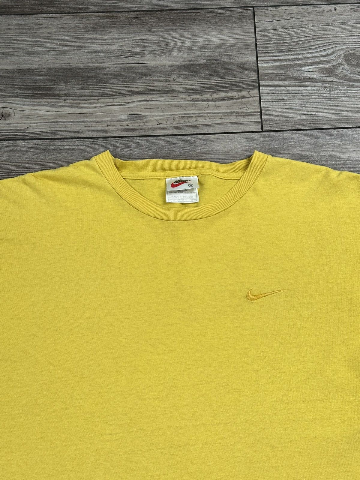 Nike × Vintage Vintage 90’s Nike Tonal Small Swoosh T Shirt Size US XL / EU 56 / 4 - 2 Thumbnail