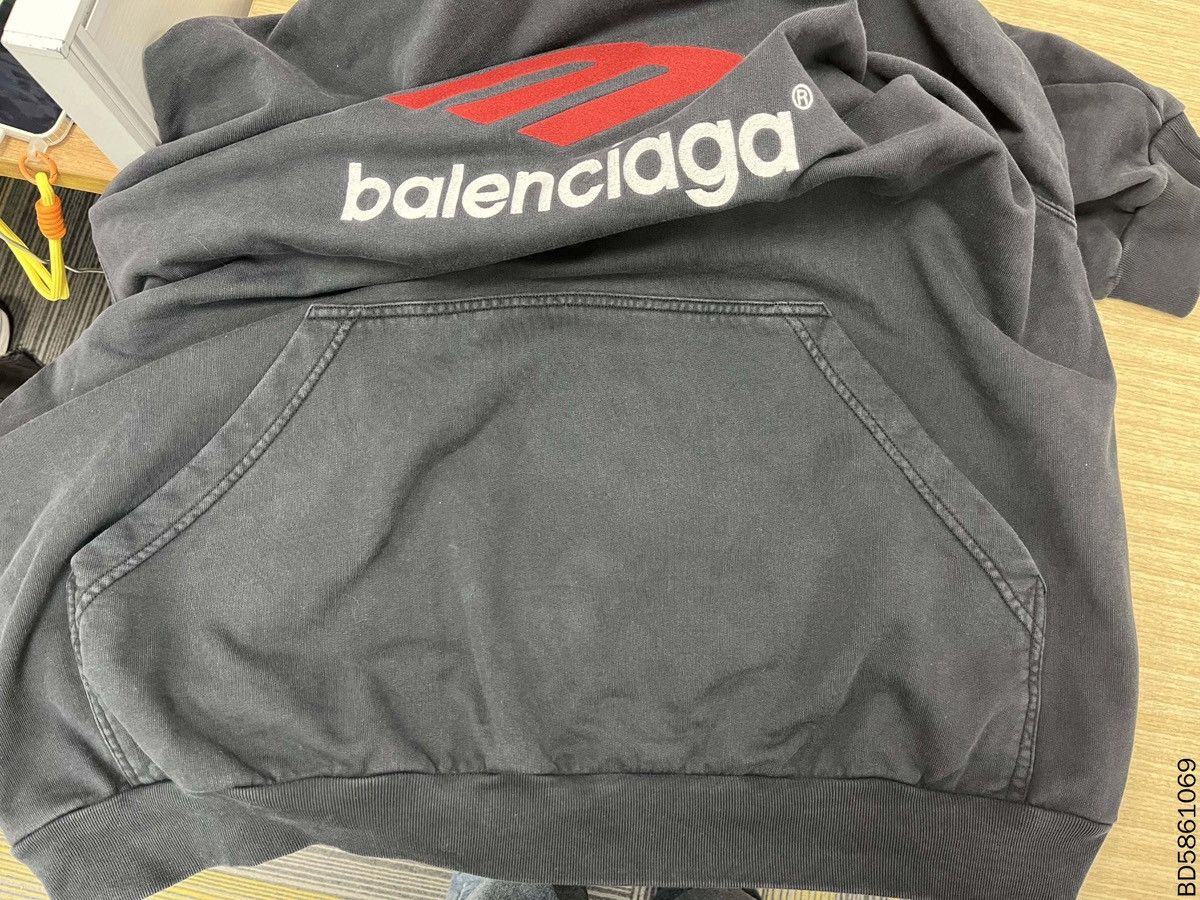 Balenciaga Balenciaga 23FW logo Sweatshirt size4 Size US XL / EU 56 / 4 - 4 Thumbnail