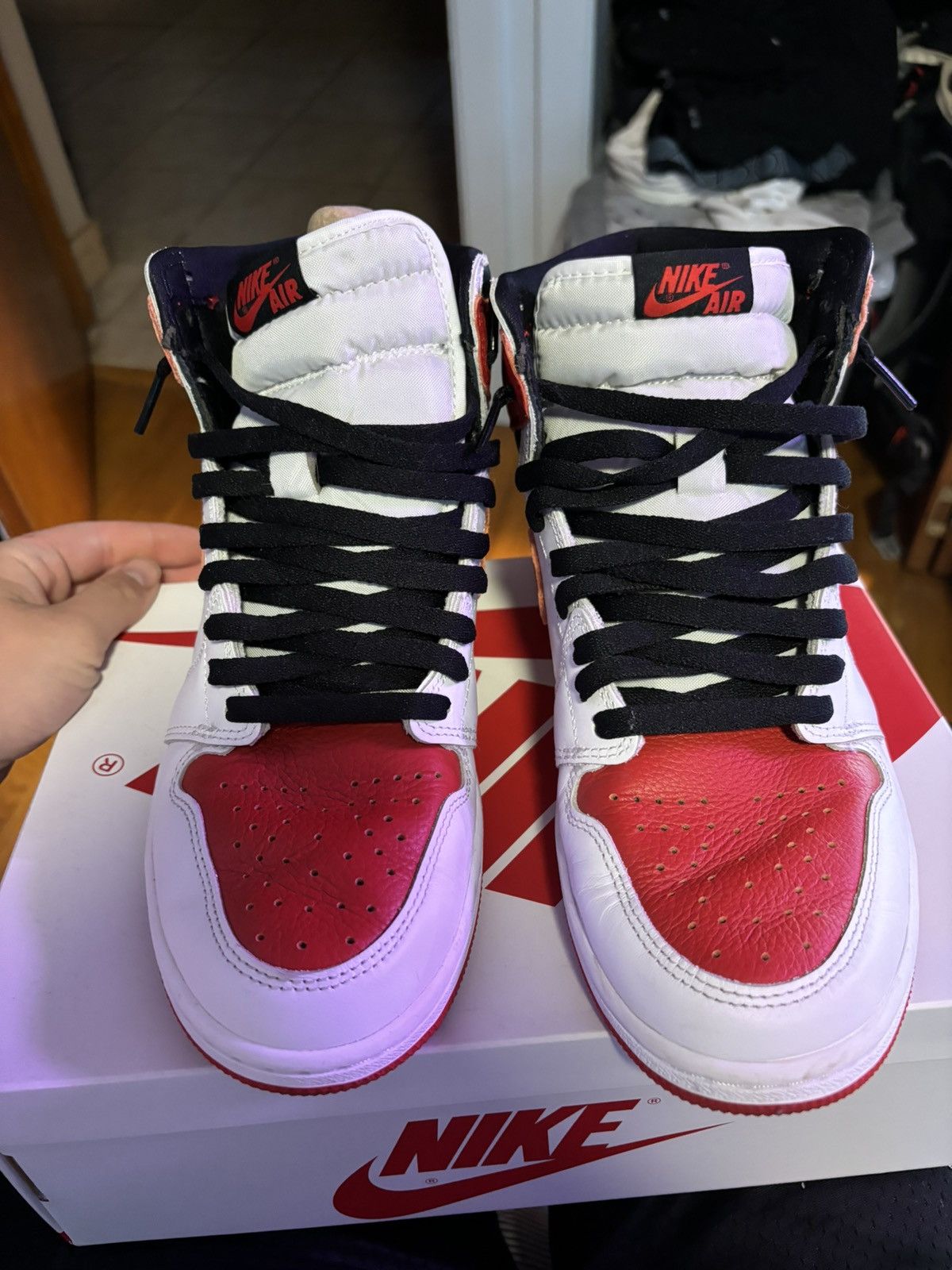Jordan Brand Air Jordan 1 Retro High OG Heritage Size US 9.5 / EU 42-43 - 2 Thumbnail