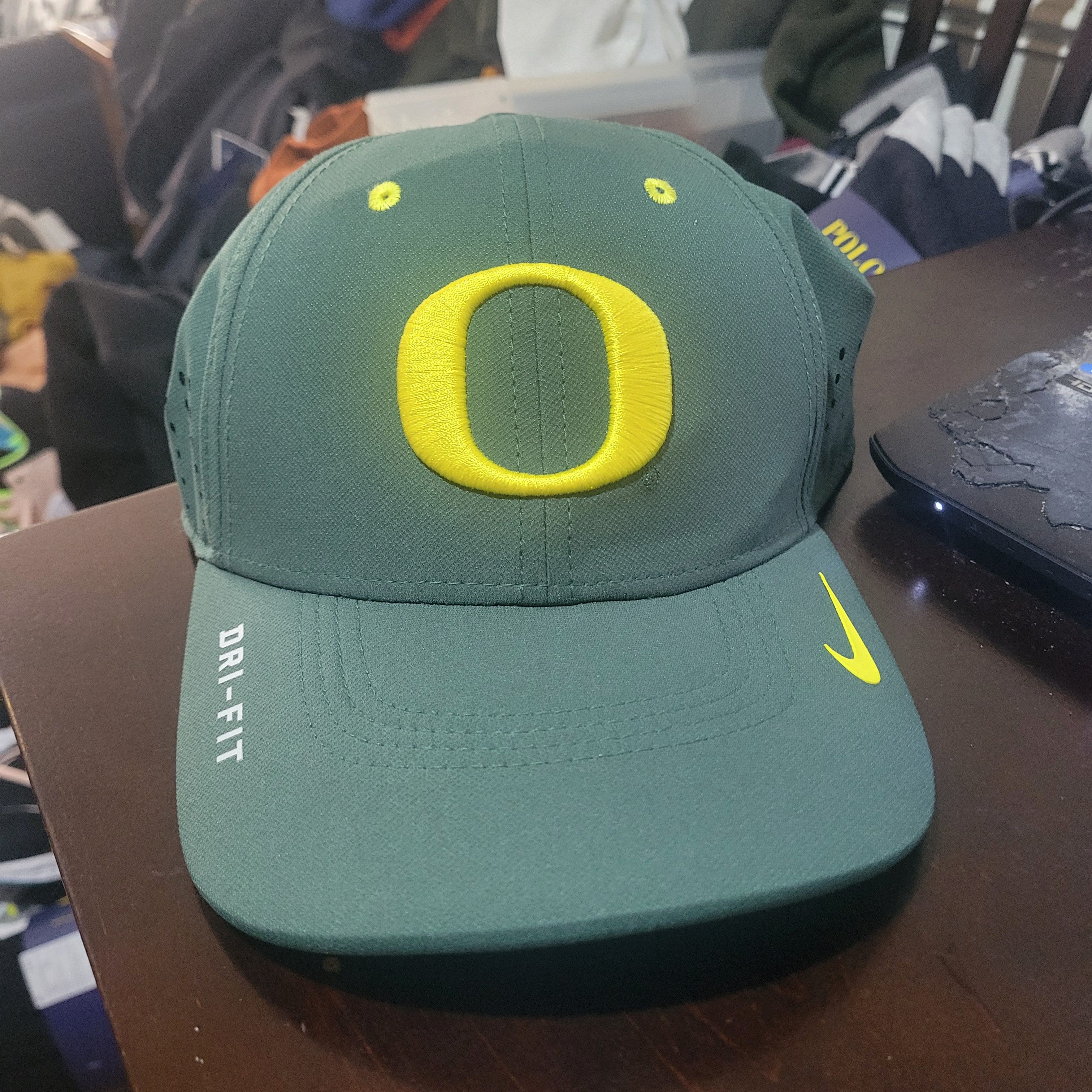 Nike Nike Oregon Ducks Sideline Swoosh Flex Fitted Hat Puddles | Grailed