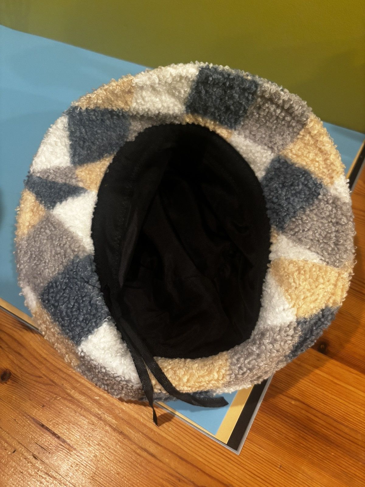 Other Fuzzy bucket hat0538 Size ONE SIZE - 6 Thumbnail