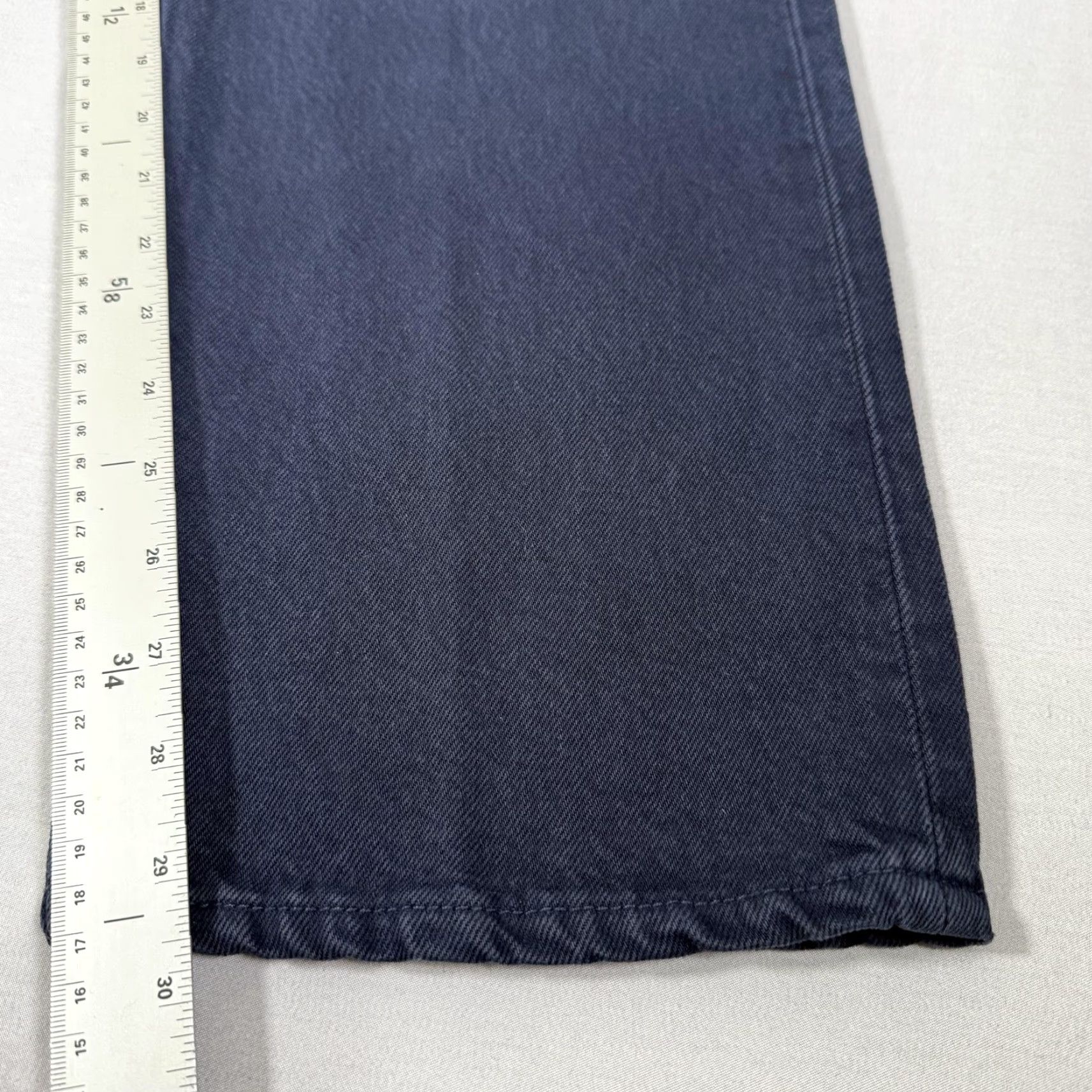 Levi's VINTAGE Levi's 501 Jeans Mens 36x30 Navy Blue Denim Straight Fit 90s USA 5-Pocket Button Fly Size US 36 / EU 52 - 5 Thumbnail