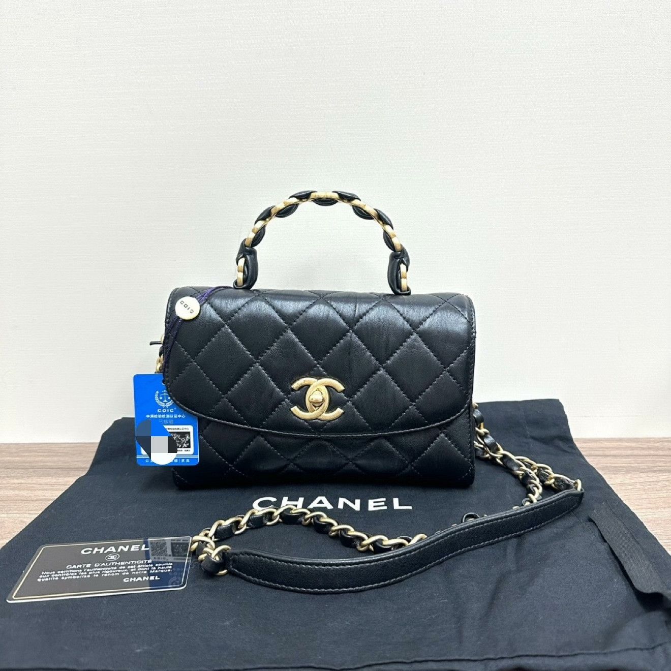 Chanel Pre-loved Bag Very good condition Size ONE SIZE - 1 Thumbnail