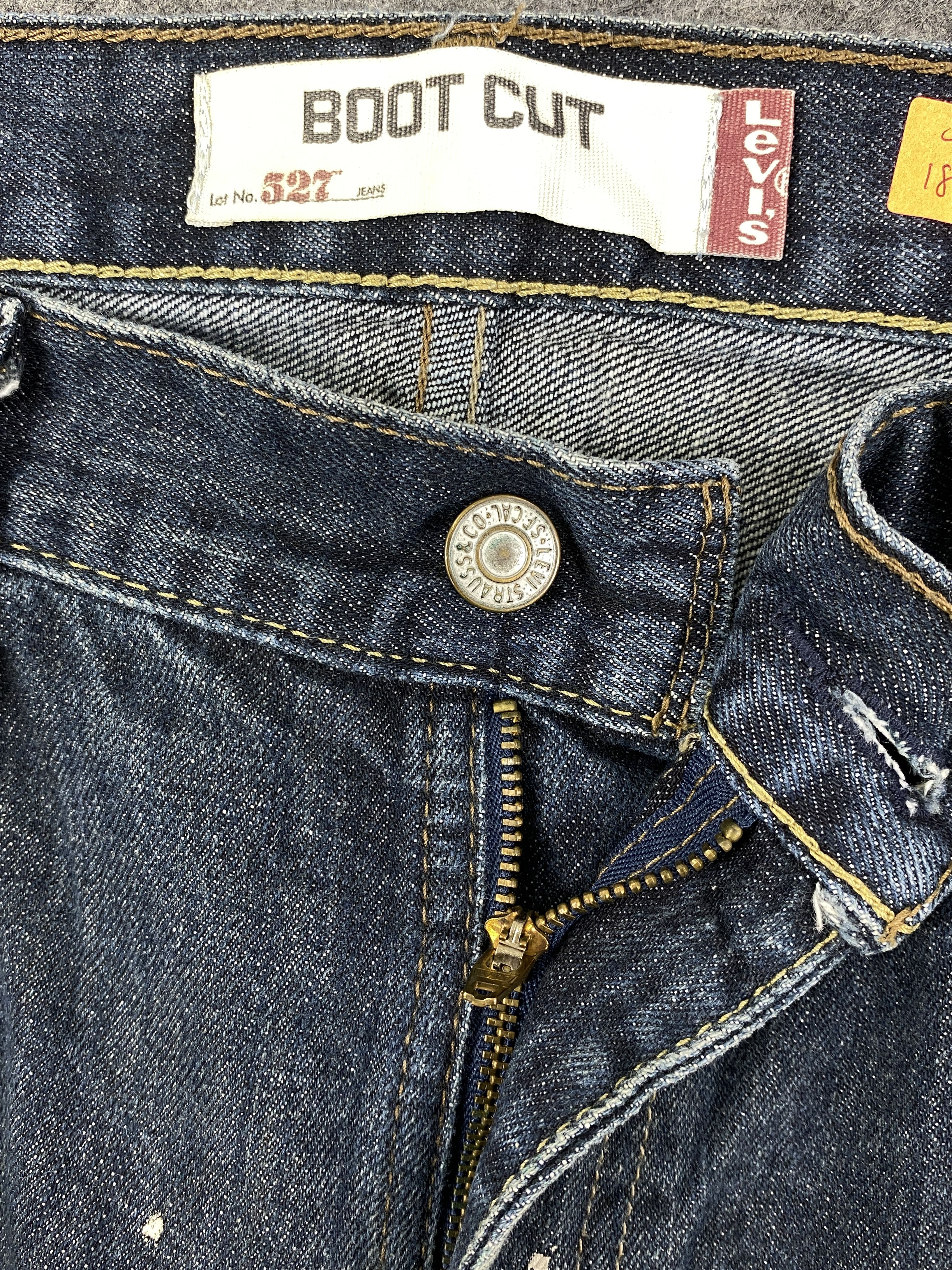 Levi's Dark Blue Vintage Levi's 527 Flared 35x30.5 Denim -JN1873 Size US 35 - 6 Thumbnail