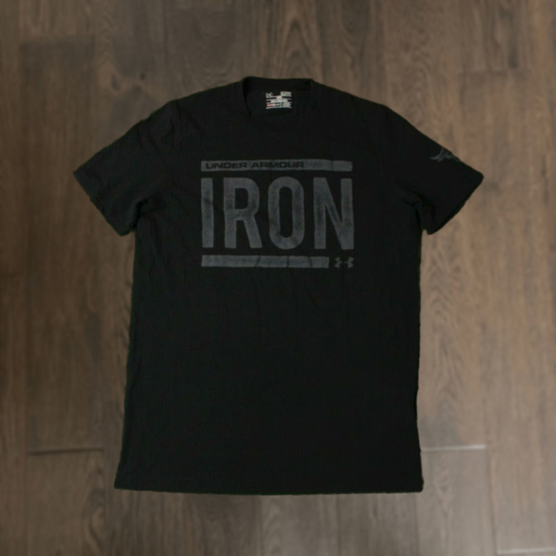 Under Armour UNDER ARMOUR IRON MENS TRAINING SHIRT JERSEY SPORT HEATGEAR Gray XS? Size US S / EU 44-46 / 1 - 1 Thumbnail