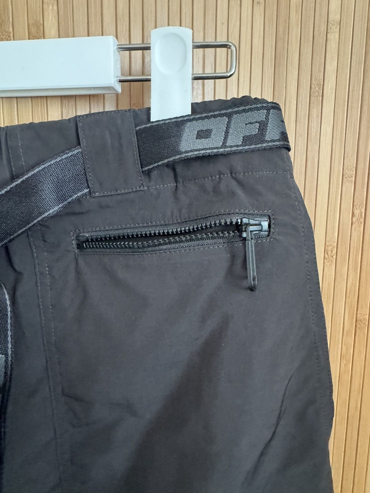 Off-White Off-White Industrial Cargo Shorts Black 32 Size US 32 / EU 48 - 12 Thumbnail