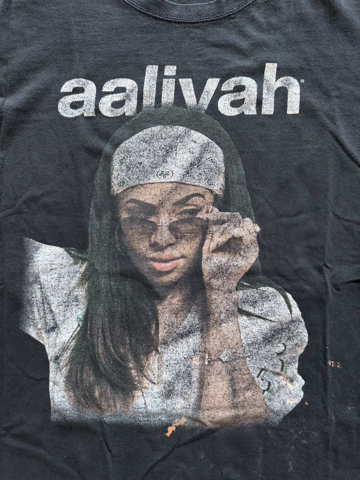 Vintage Vintage Aaliyah Y2K 2000s Promo Rap Hip Hop T Shirt Size US L / EU 52-54 / 3 - 2 Thumbnail