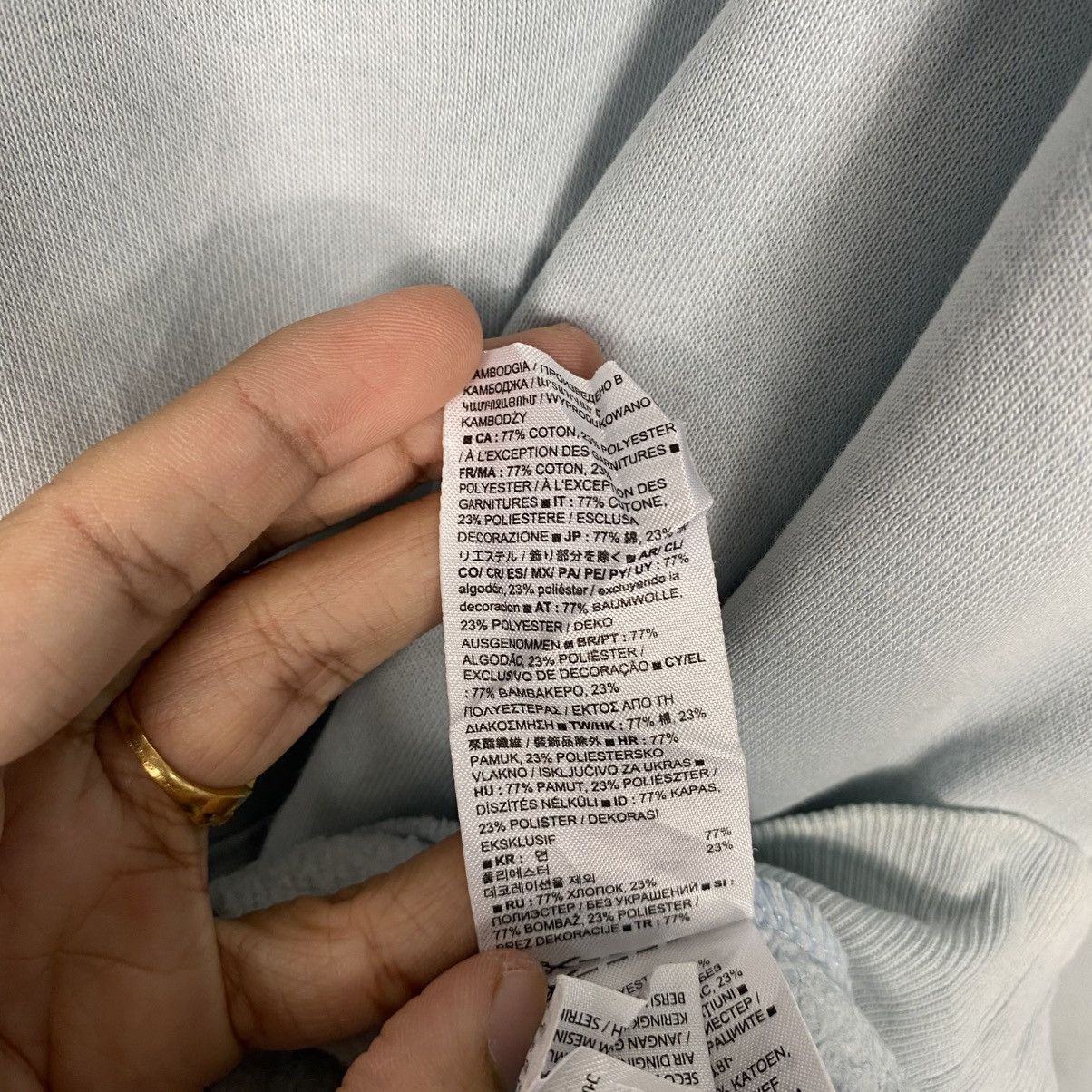 Japanese Brand 📌Baby Blue Gap Hoodie Pull Over Embroidery Size US L / EU 52-54 / 3 - 18 Thumbnail